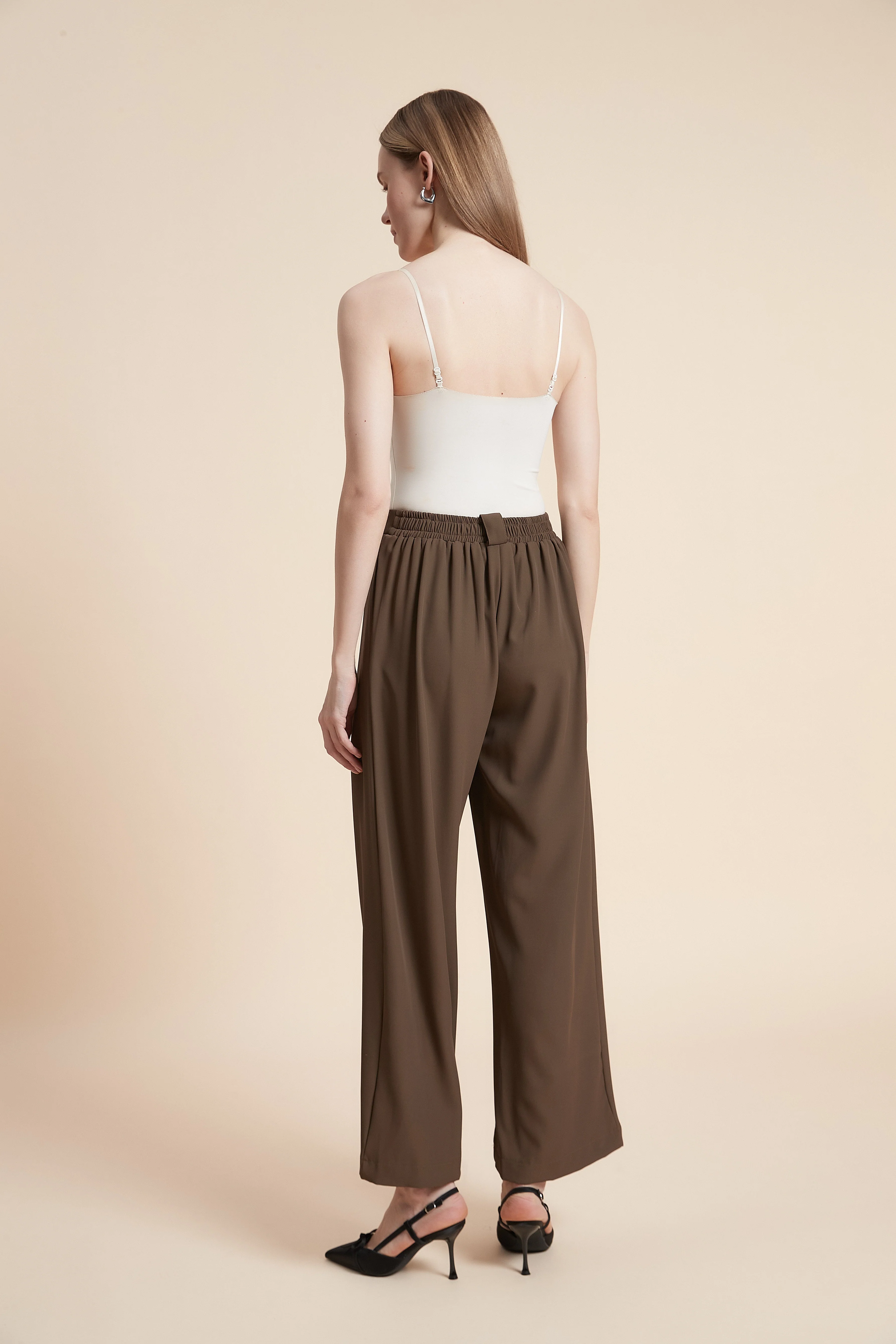 Plain Wide-leg Trousers - Image 7