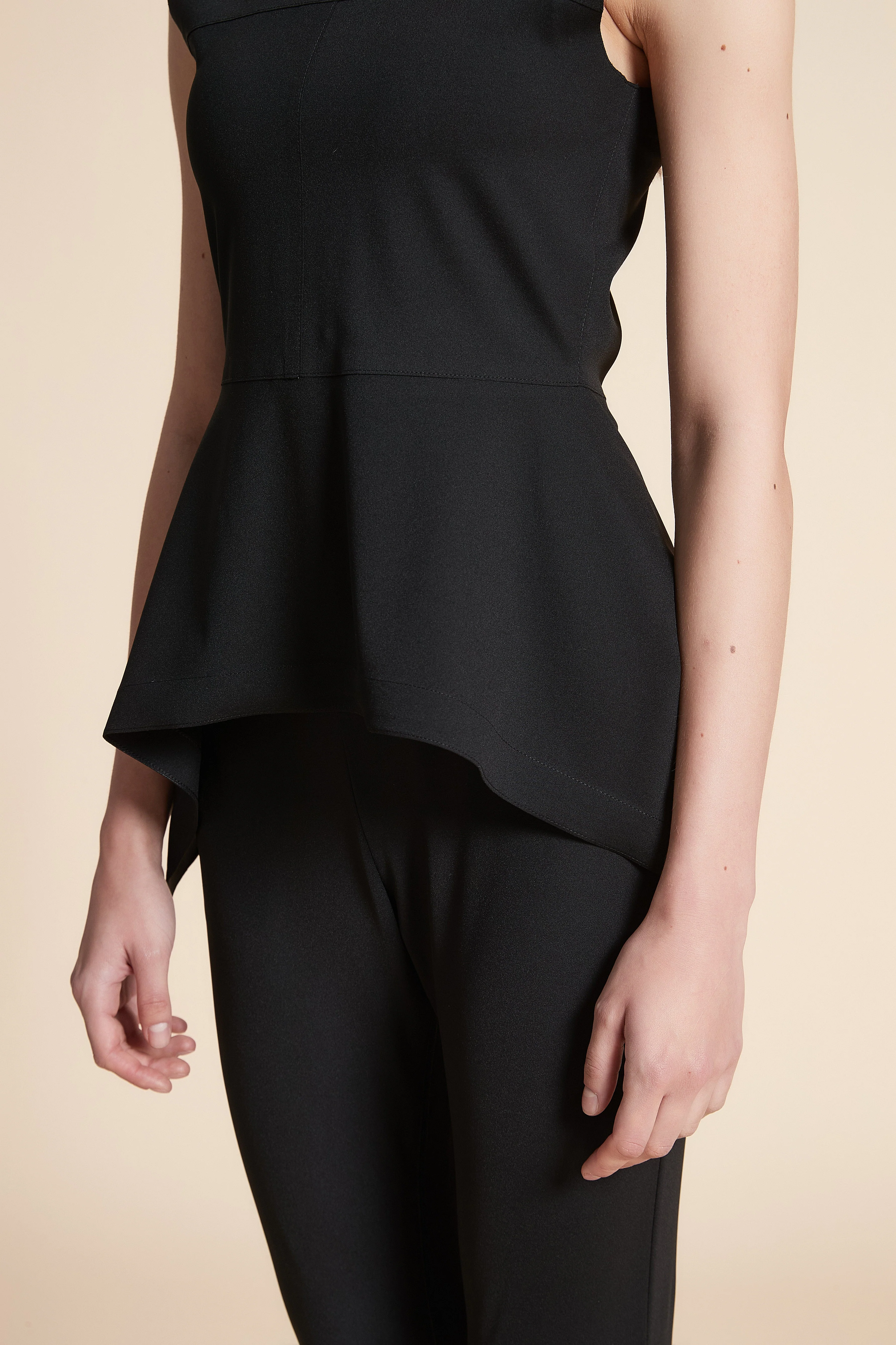 Solid Sleeveless Mid-Length Blouse - Image 4