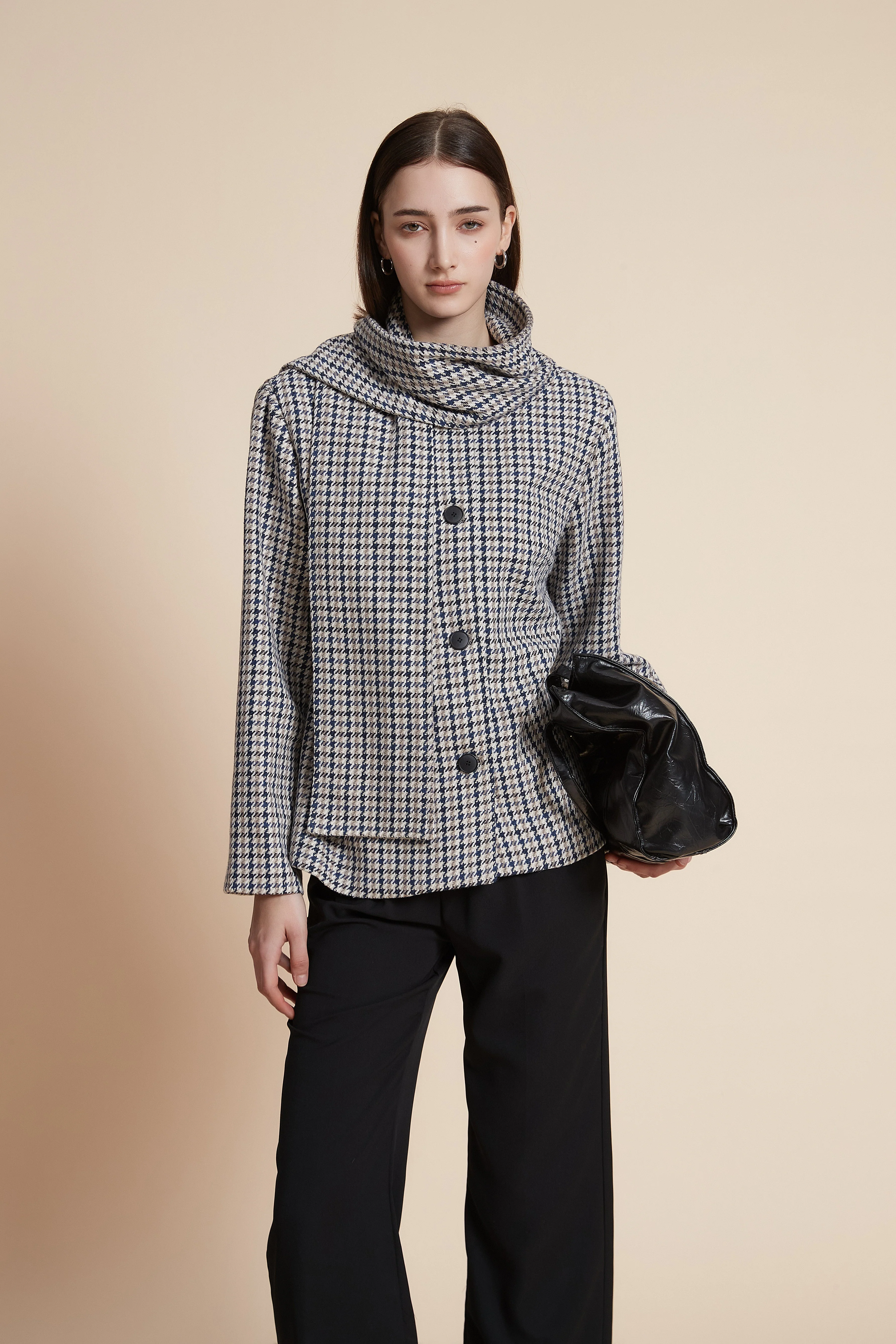 Long-sleeved plaid jacket - Image 3