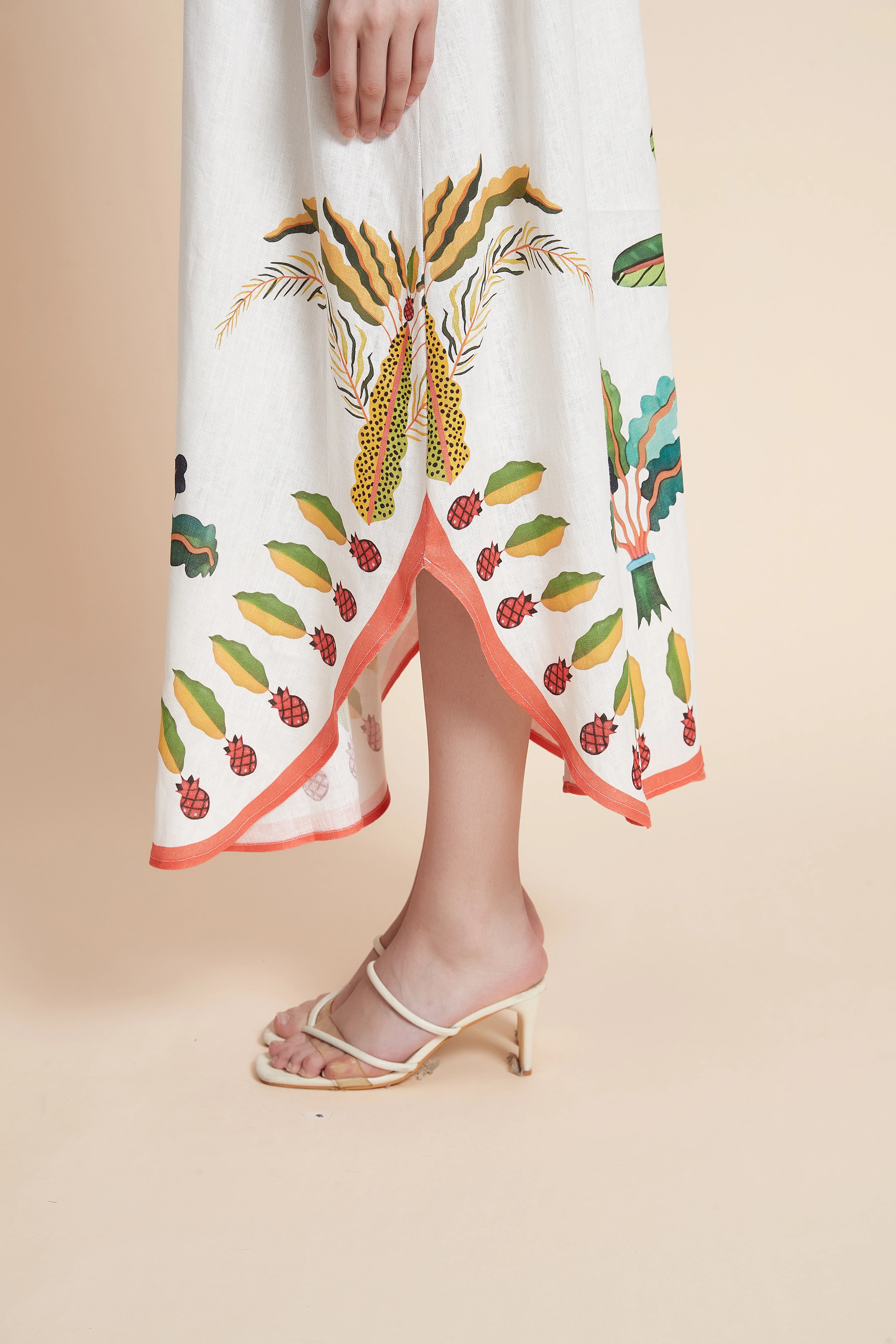 Tropical Palm Linen Kaftan - Image 6
