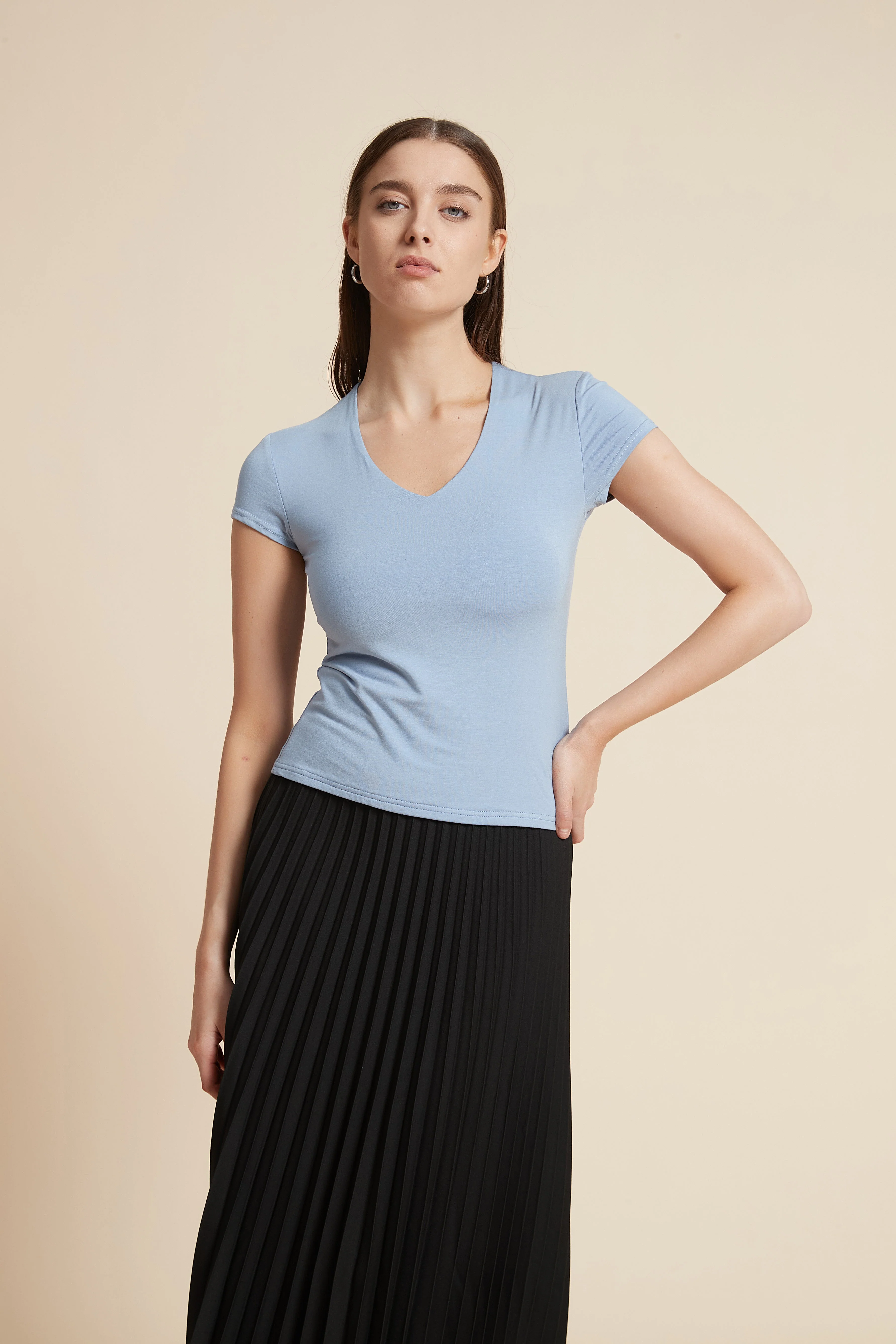 Short Sleeve Solid Waist-Length Blouse - Image 2