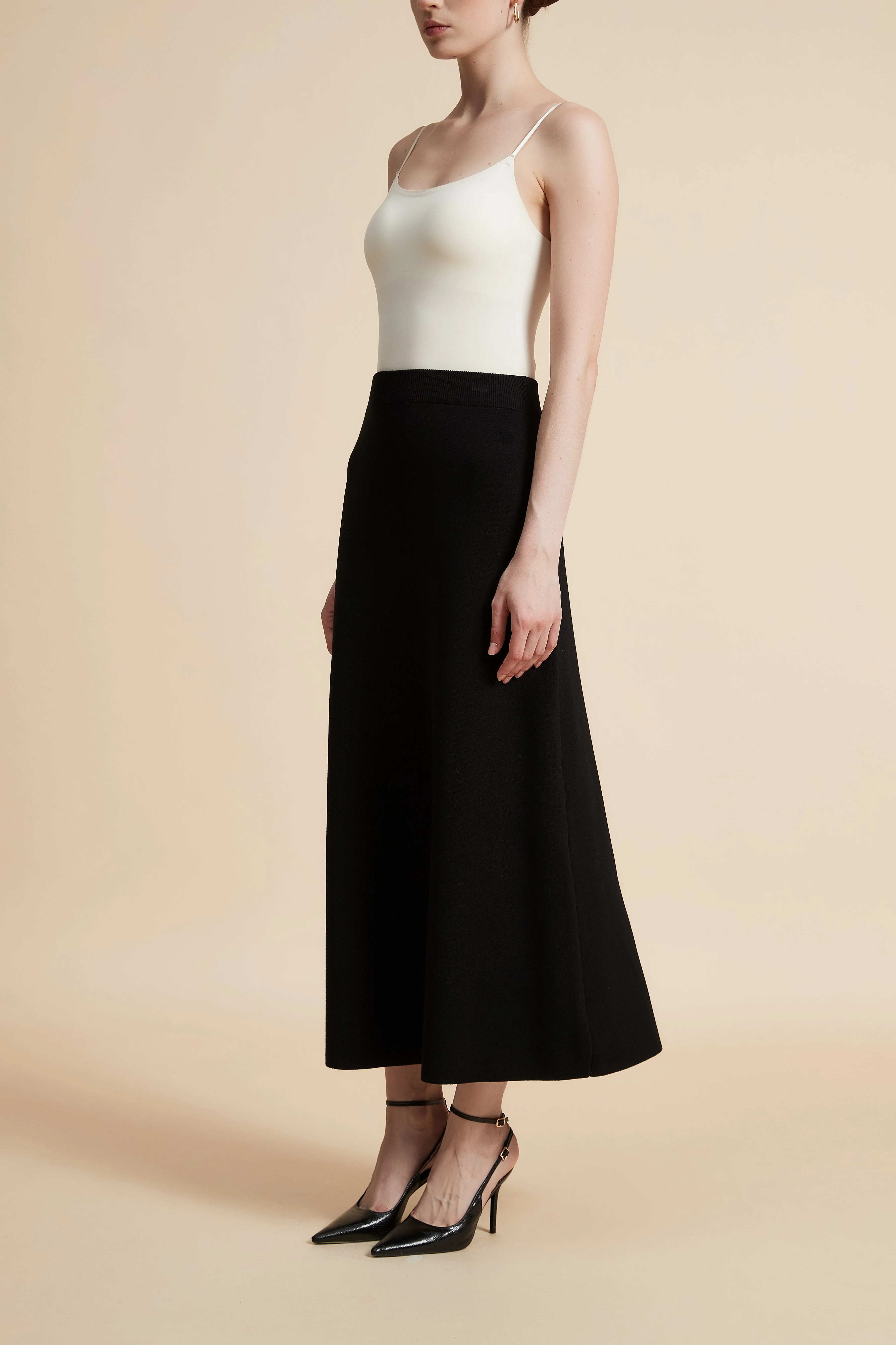 Solid Wide Skirt - Image 2