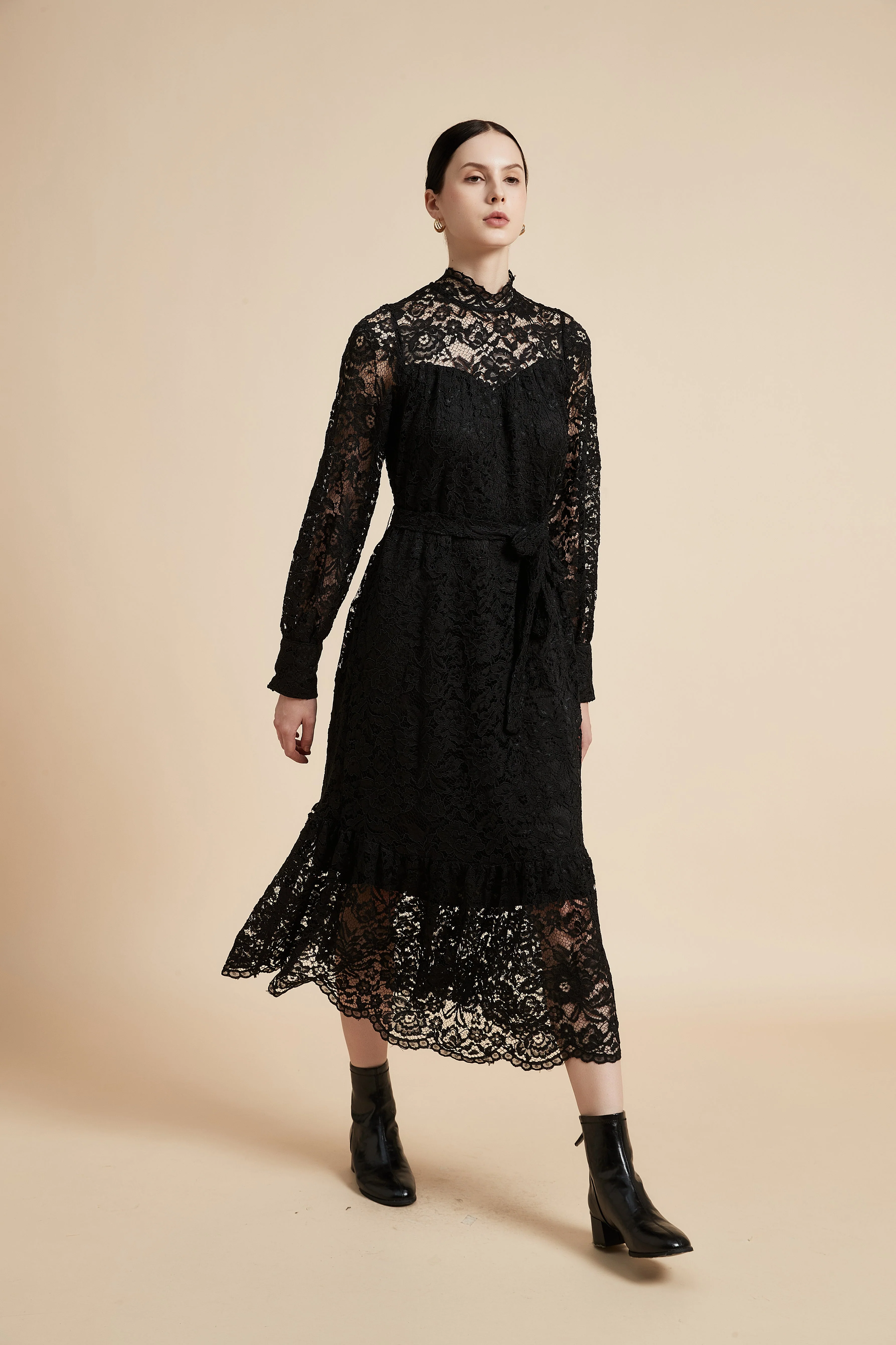 Long Sleeve Midi Dress with Lace Details - Image 3