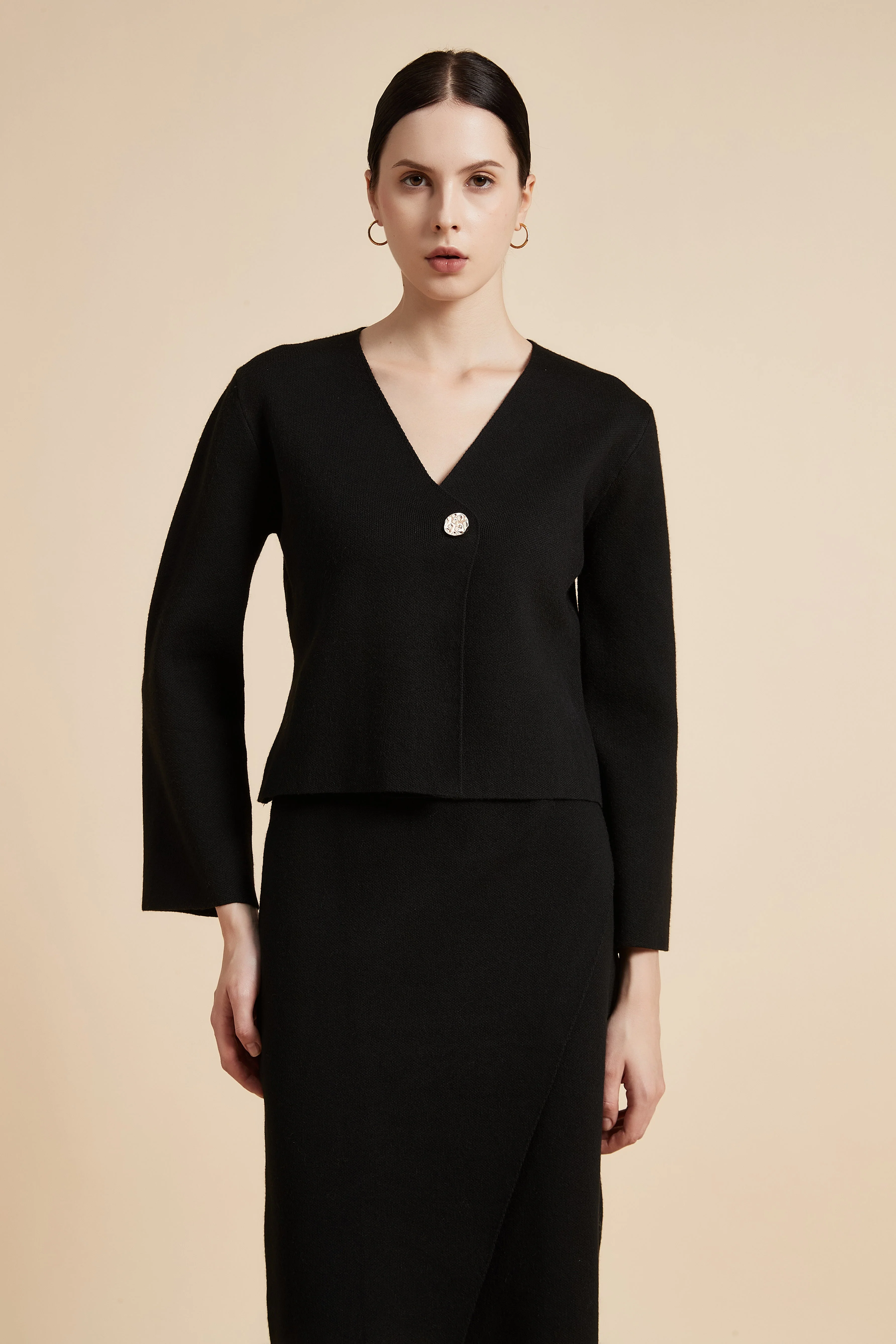 Solid Waist-Length Cardigan with Long Sleeves