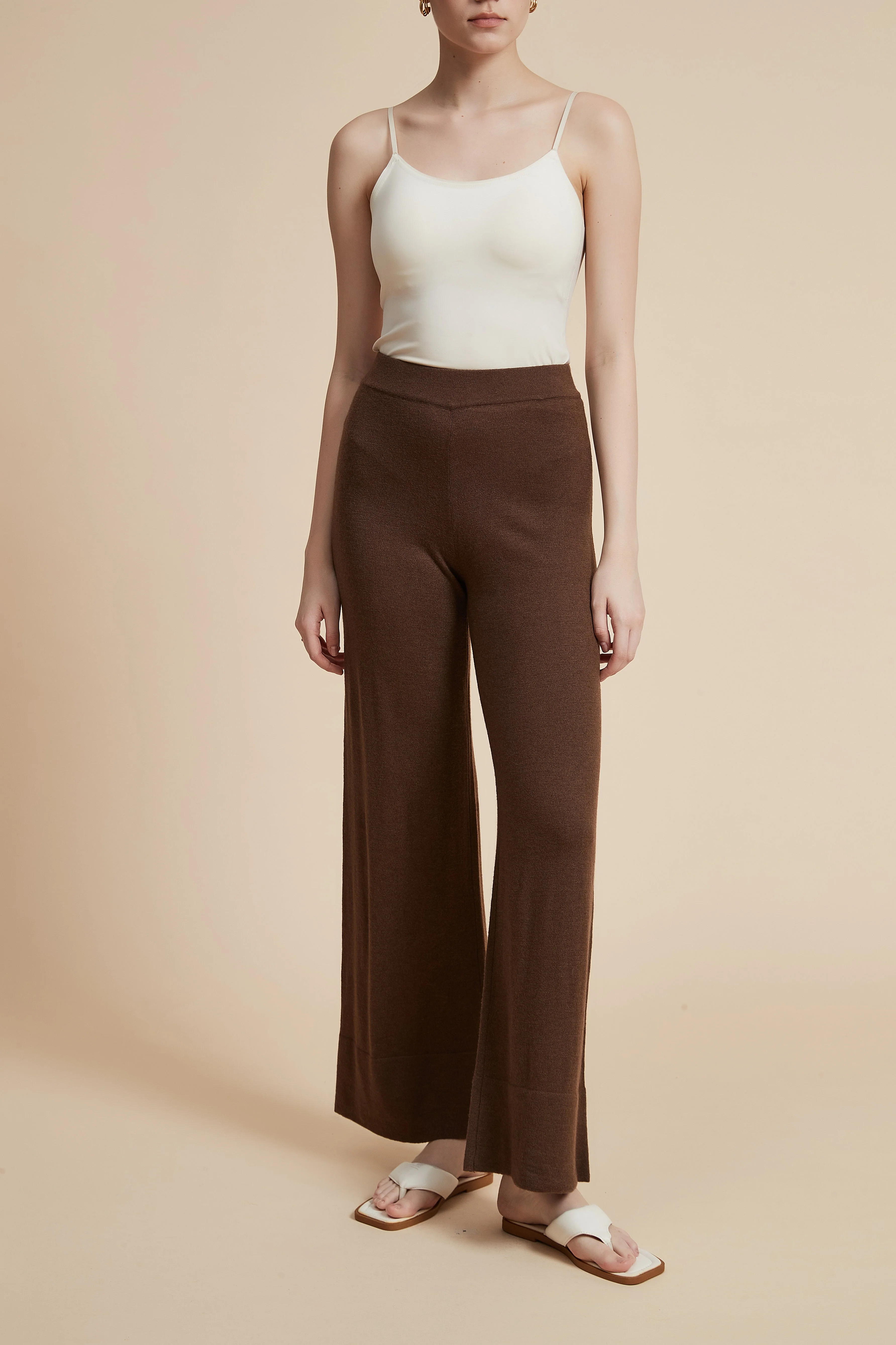 Plain Wide Leg Trousers - Image 3