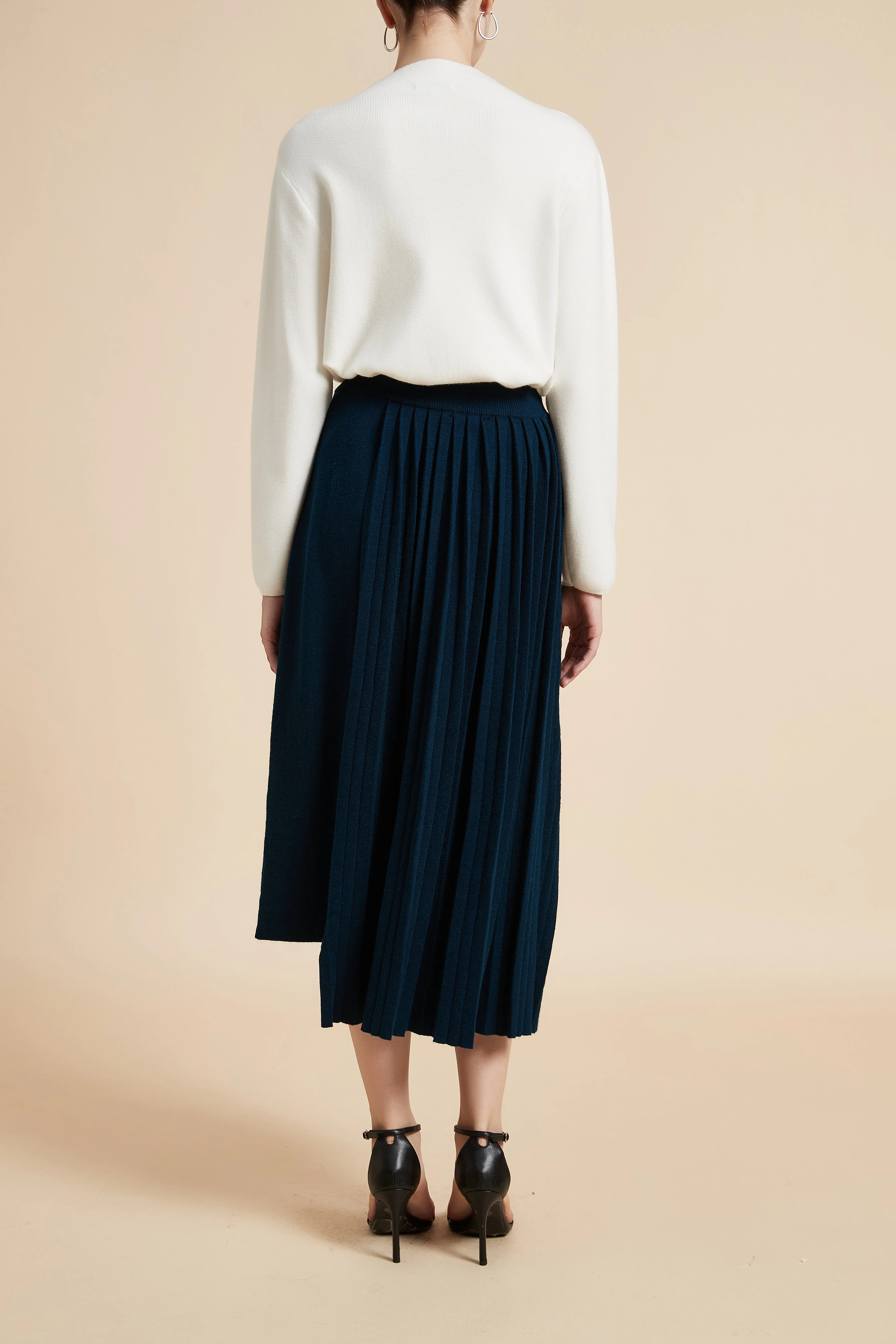Plain Pleated Midi Skirt - Image 5