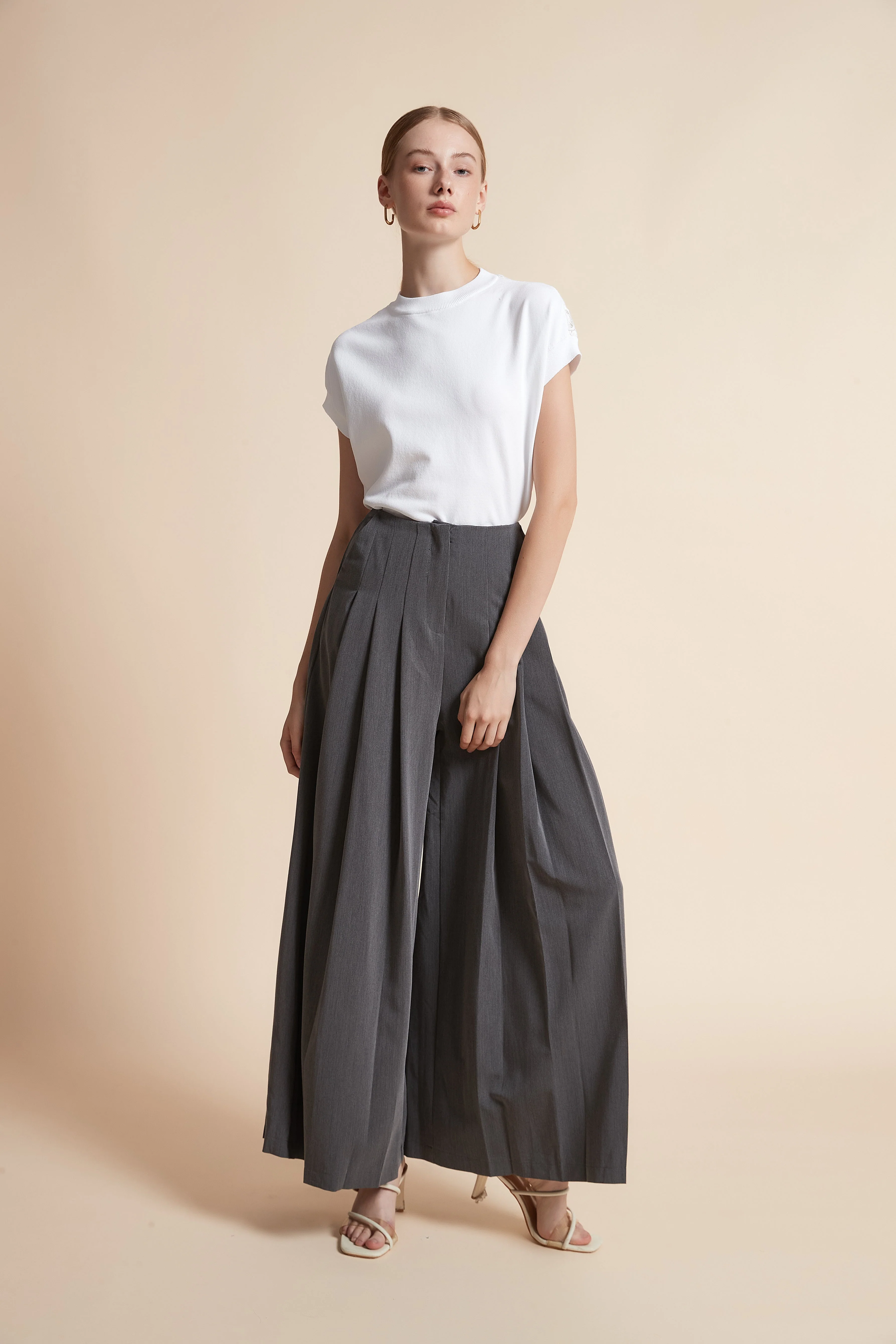 Wide-Leg Pleated Trousers - Image 2