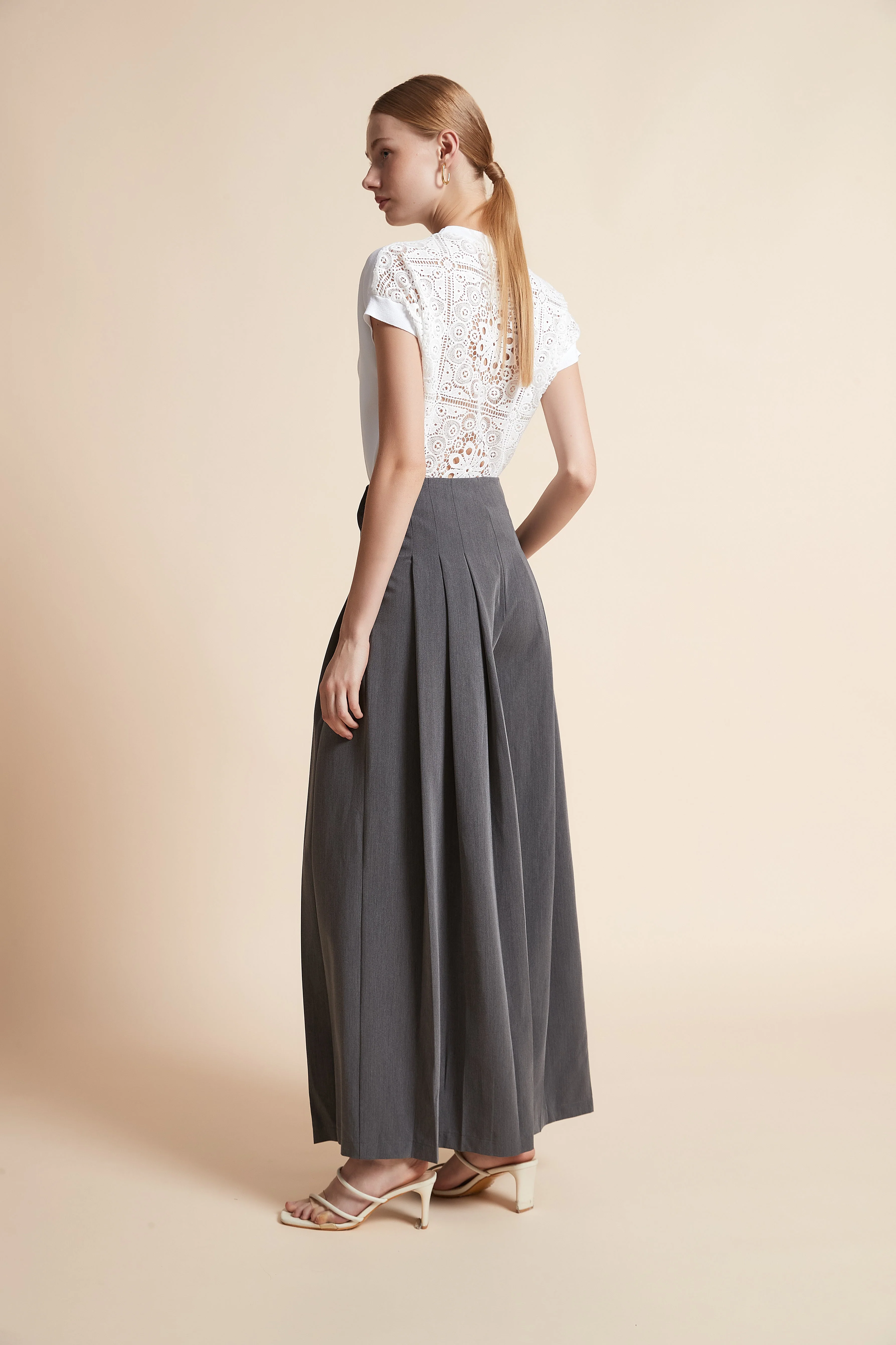 Wide-Leg Pleated Trousers - Image 5