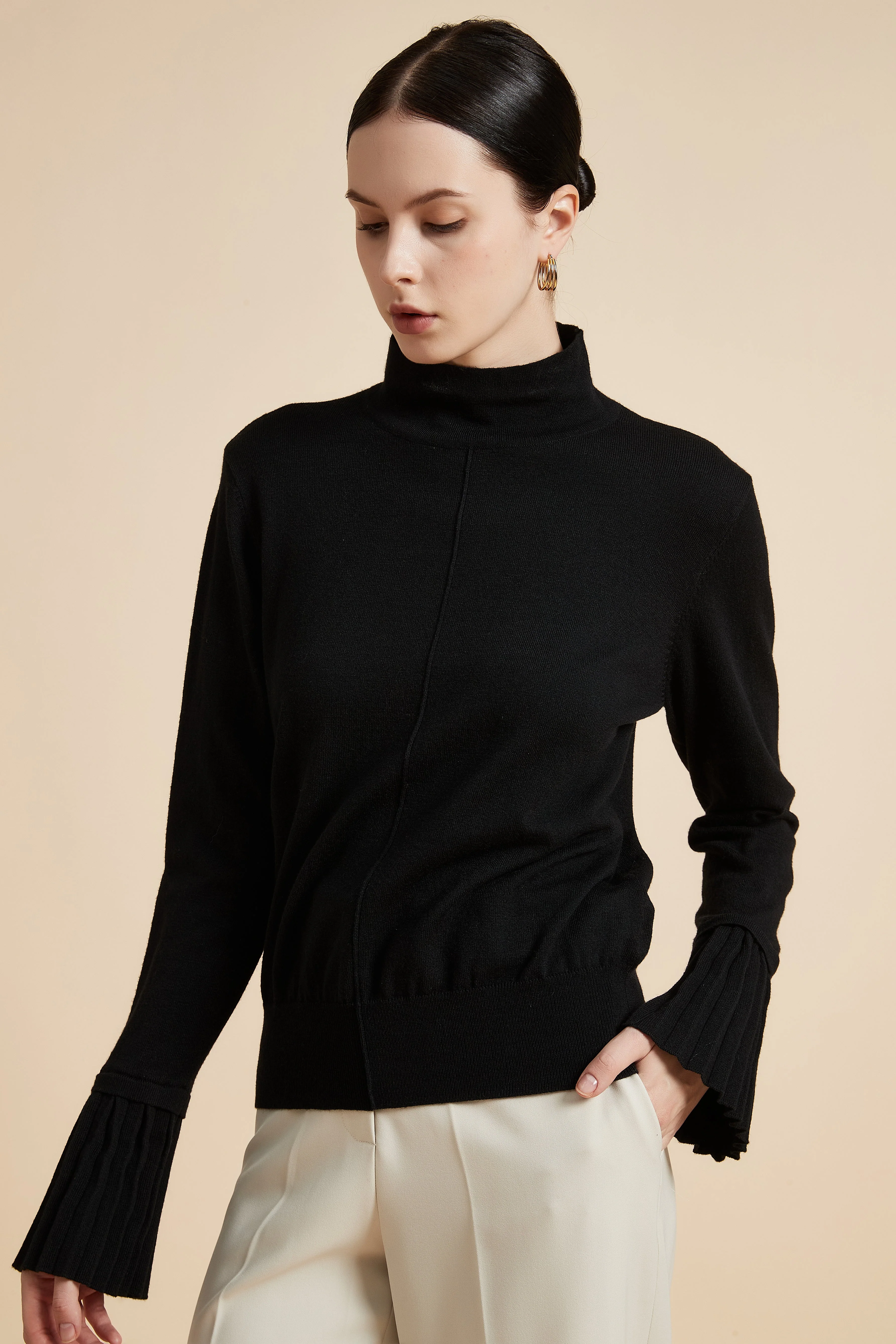 Long Sleeve Solid Turtleneck Sweater - Image 2
