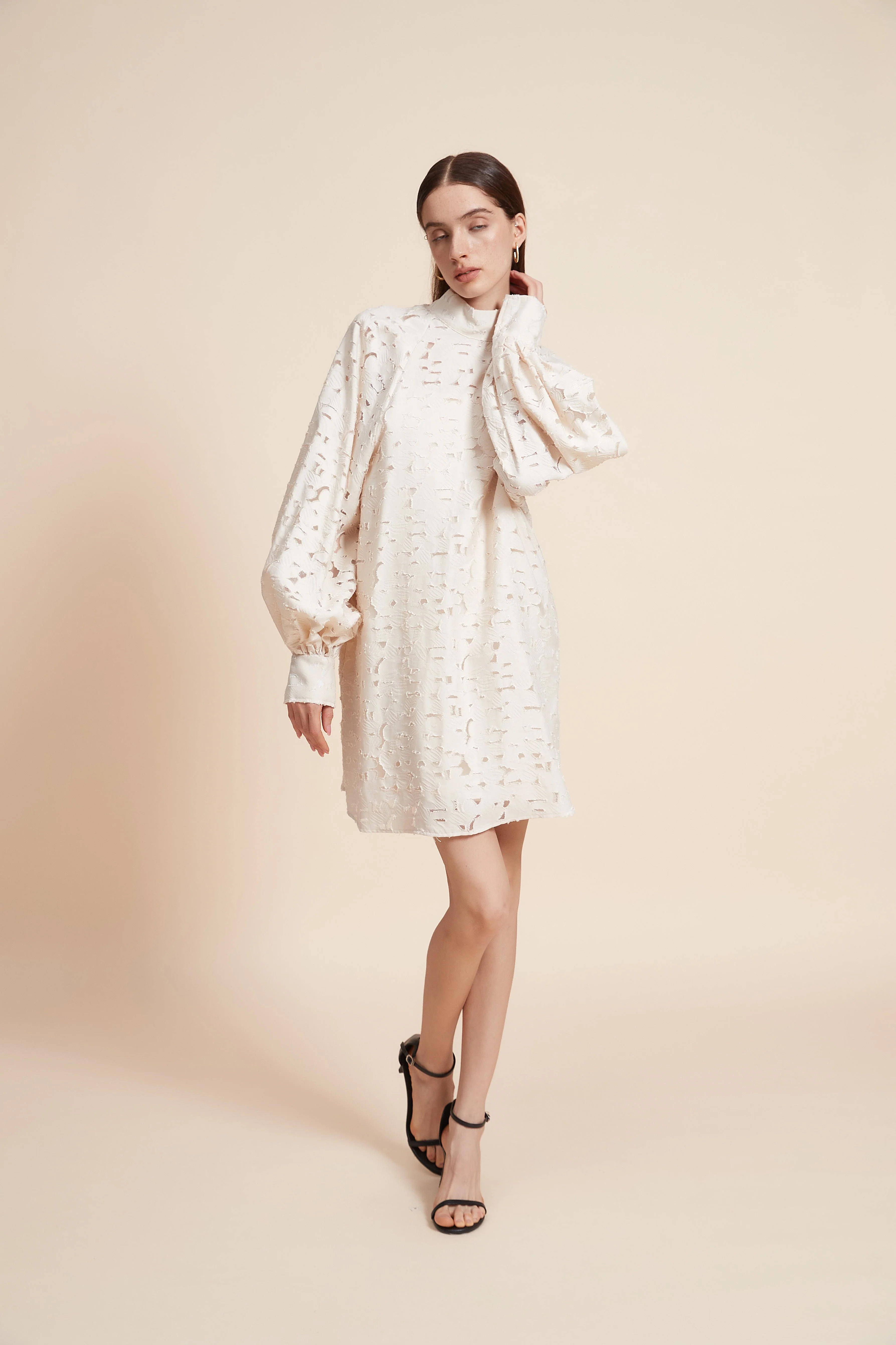 Jacquard Short Dress With Long Sleeves - Image 12
