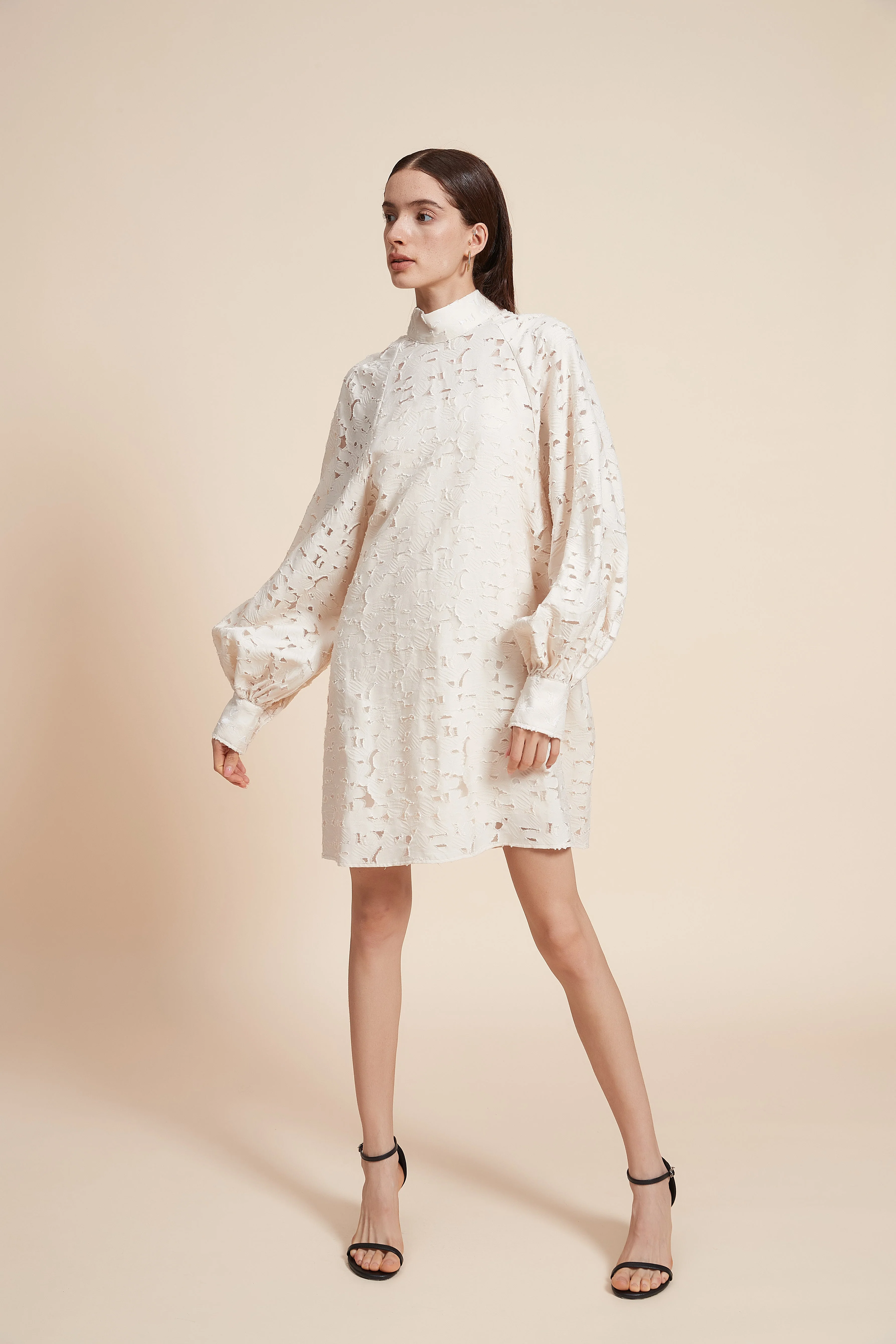 Jacquard Short Dress With Long Sleeves - Image 14