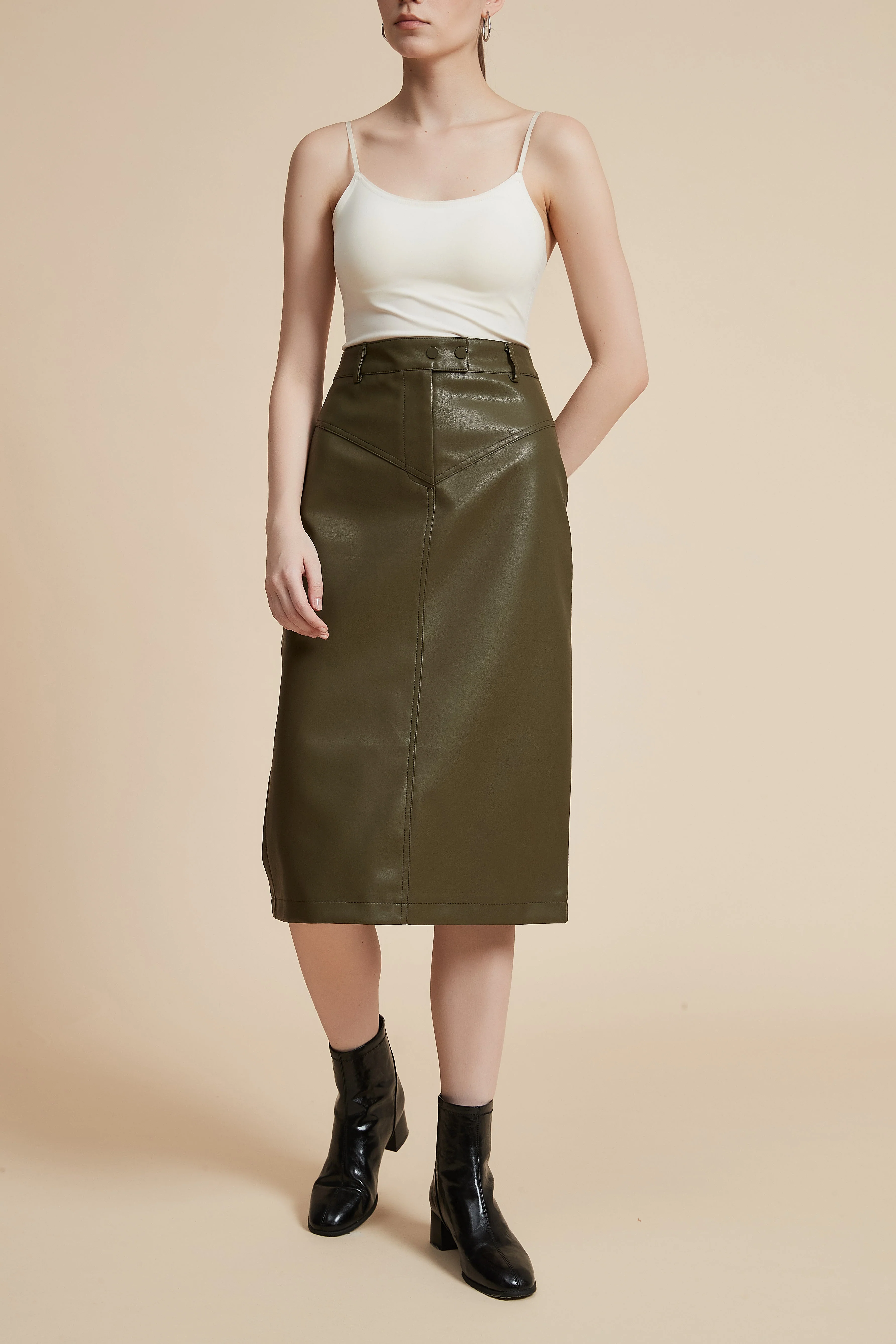 Knee-Length Solid Leather Skirt