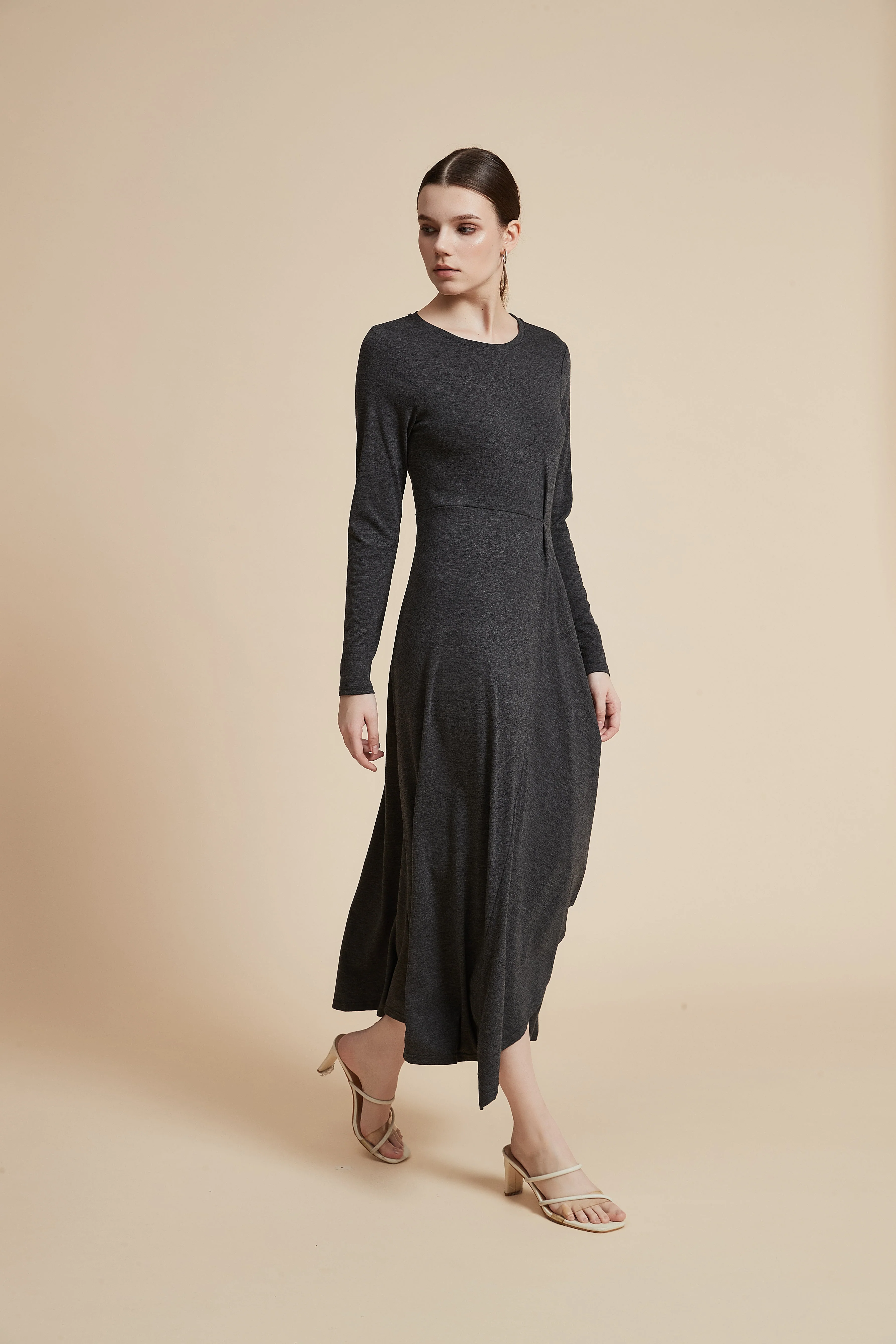 Plain Long-Sleeved Ruffled Midi Dress - Image 6