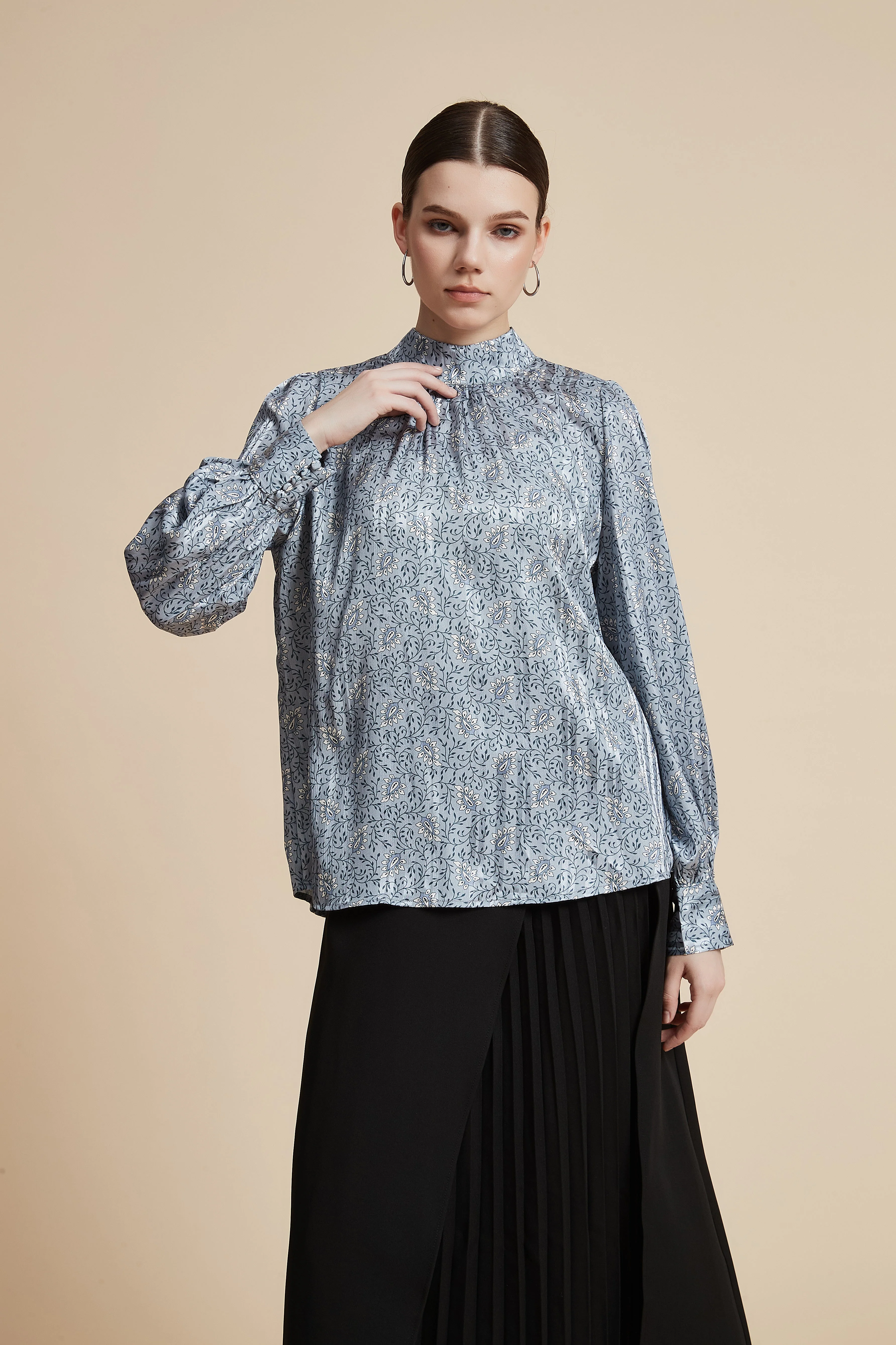 Floral Blouse With Wide Long Sleeves - Image 3