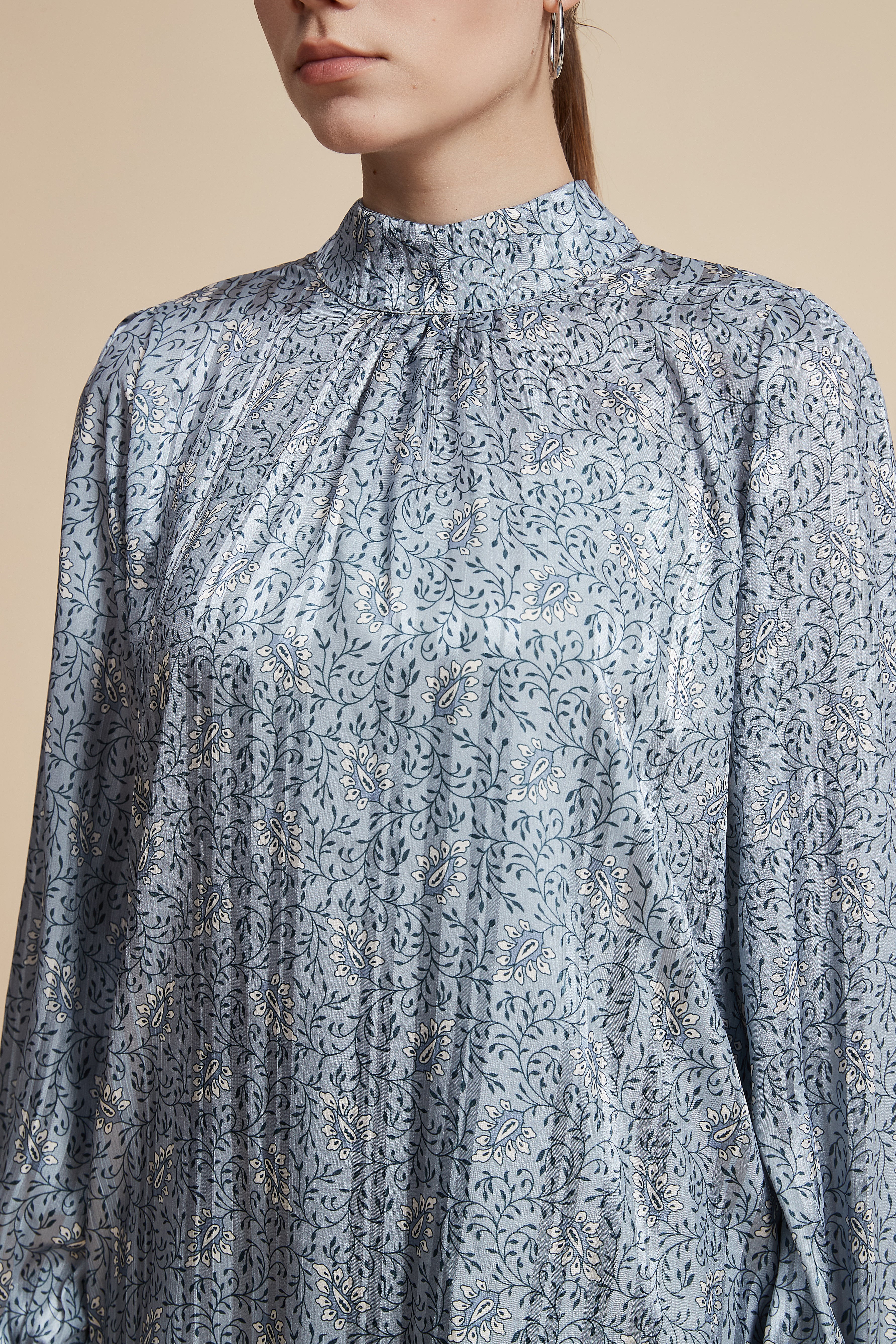 Floral Blouse With Wide Long Sleeves - Image 5