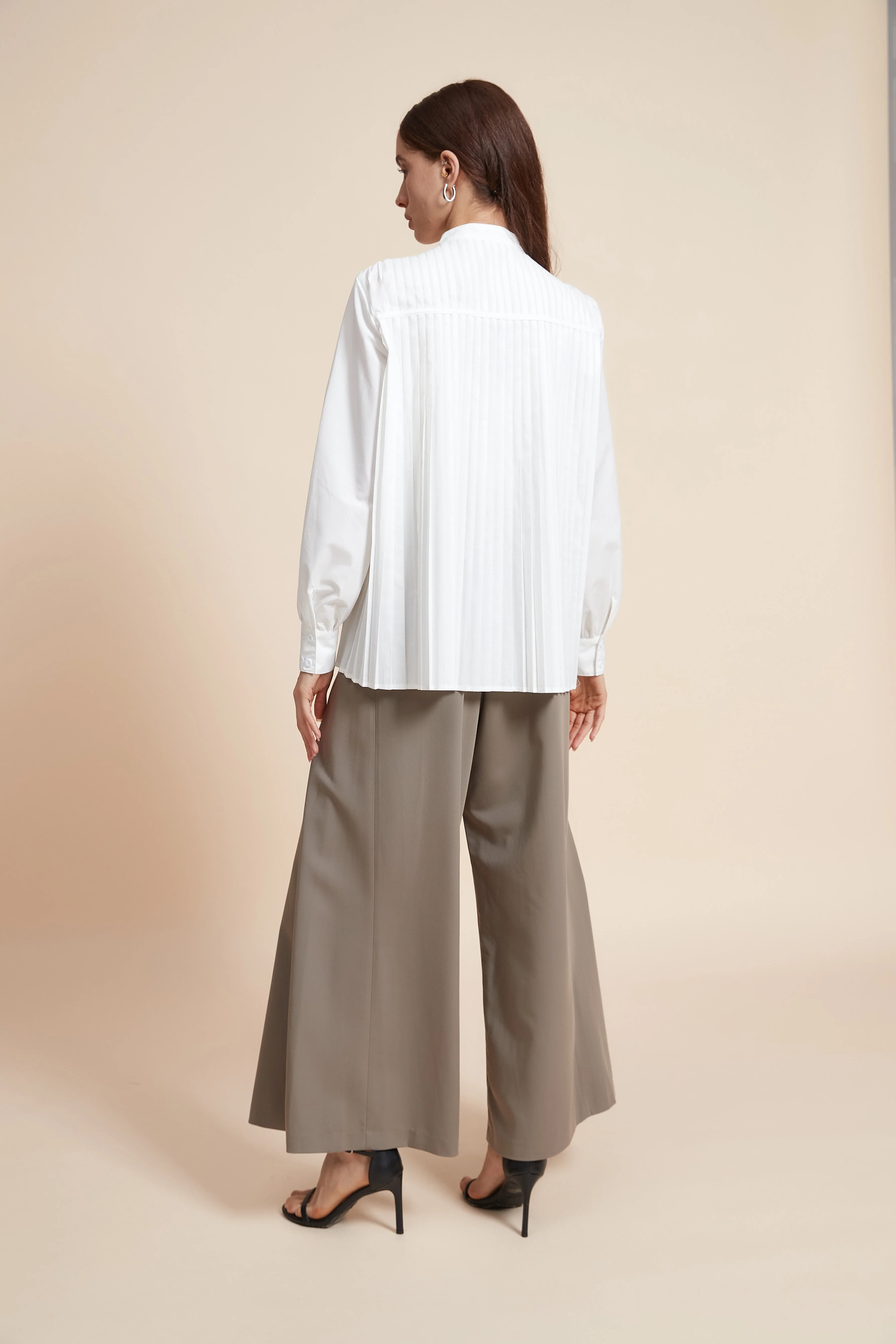 Plain Long-Sleeved Midi Shirt - Image 5