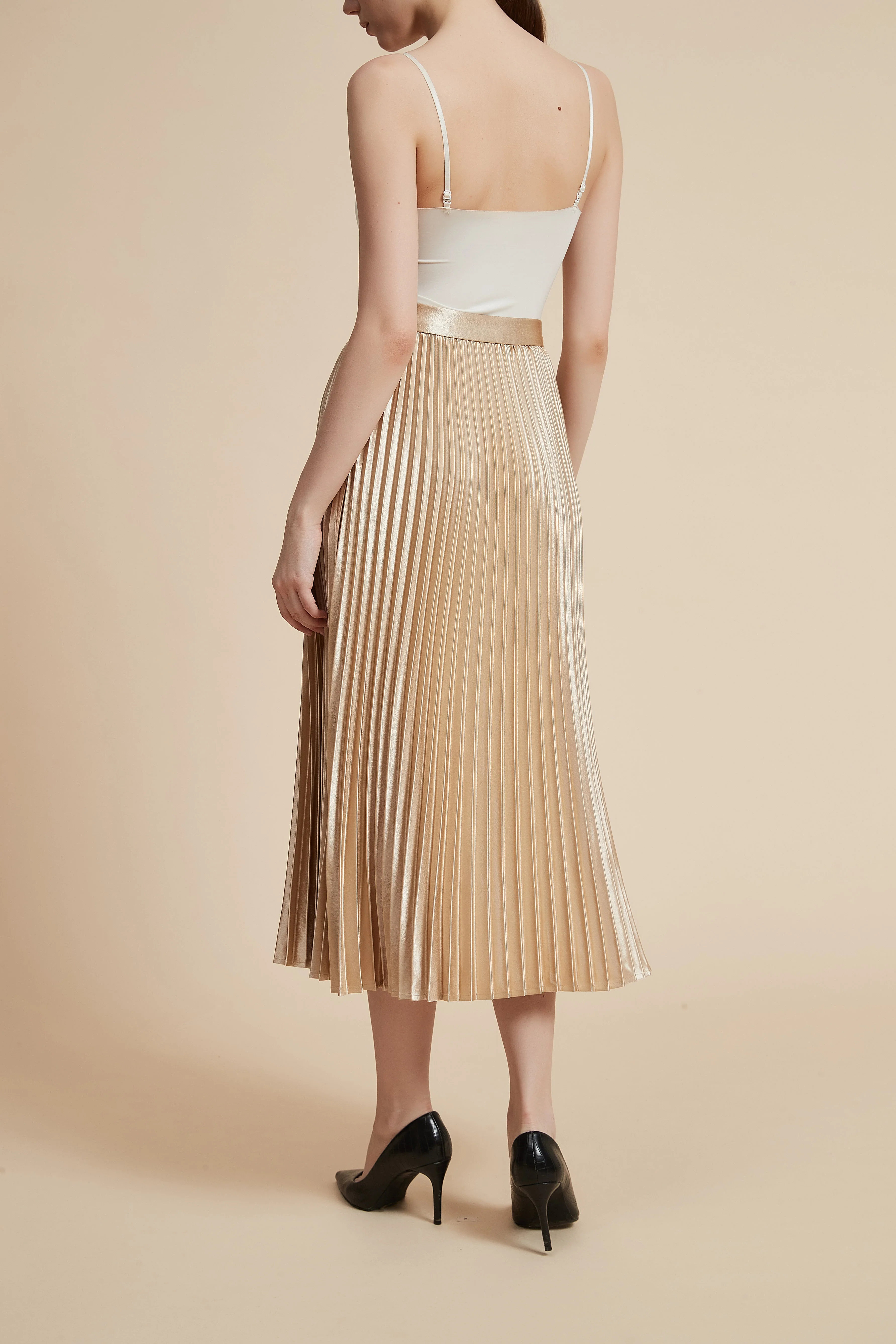 Solid Pleated Midi Skirt - Image 9