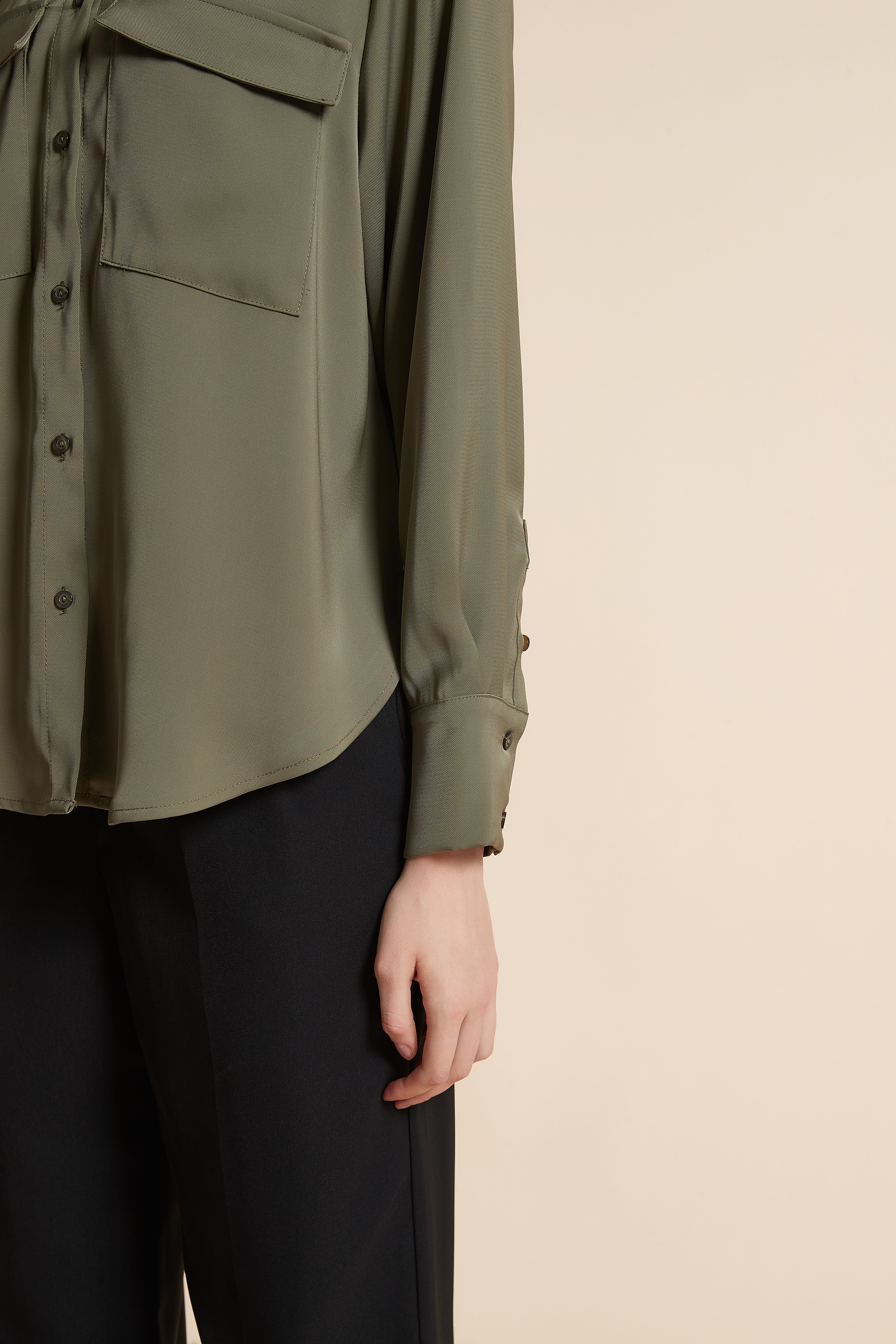 Long-Sleeved Blouse With Chest Pockets - Image 6