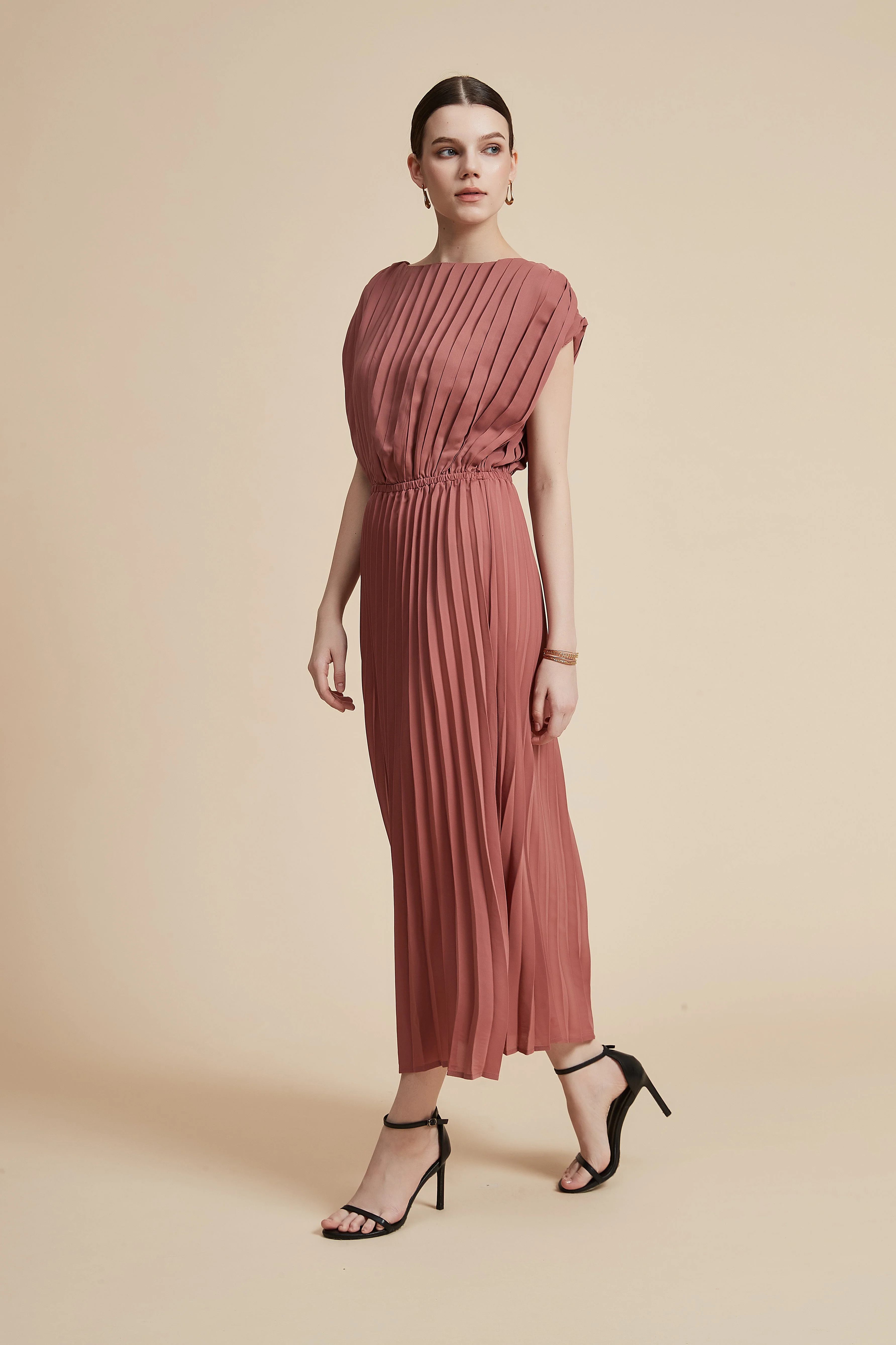 Plain Pleated Sleeveless Midi Dress - Image 4