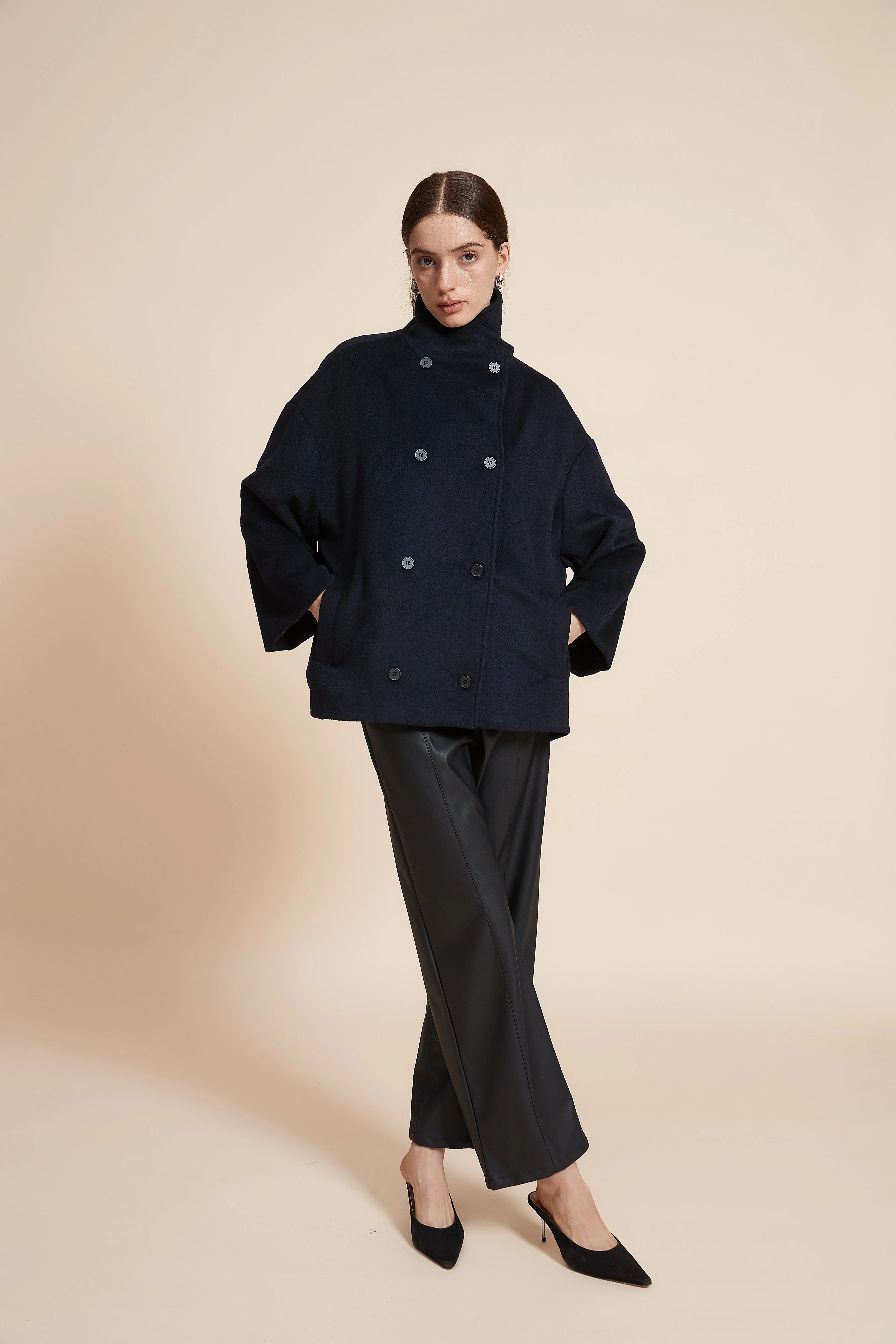 Plain Short Jacket With Wide Sleeves - Image 4