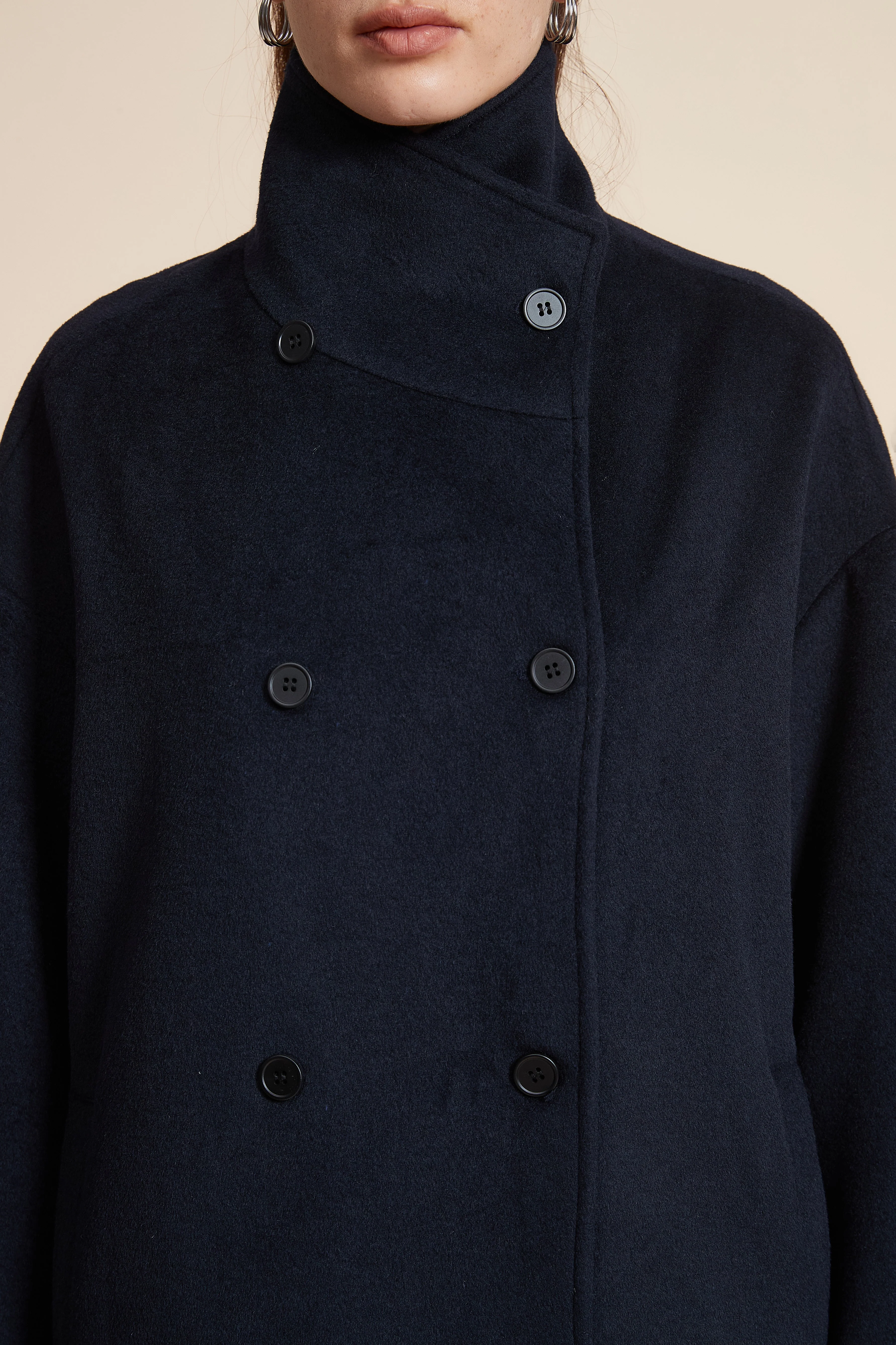 Plain Short Jacket With Wide Sleeves - Image 5
