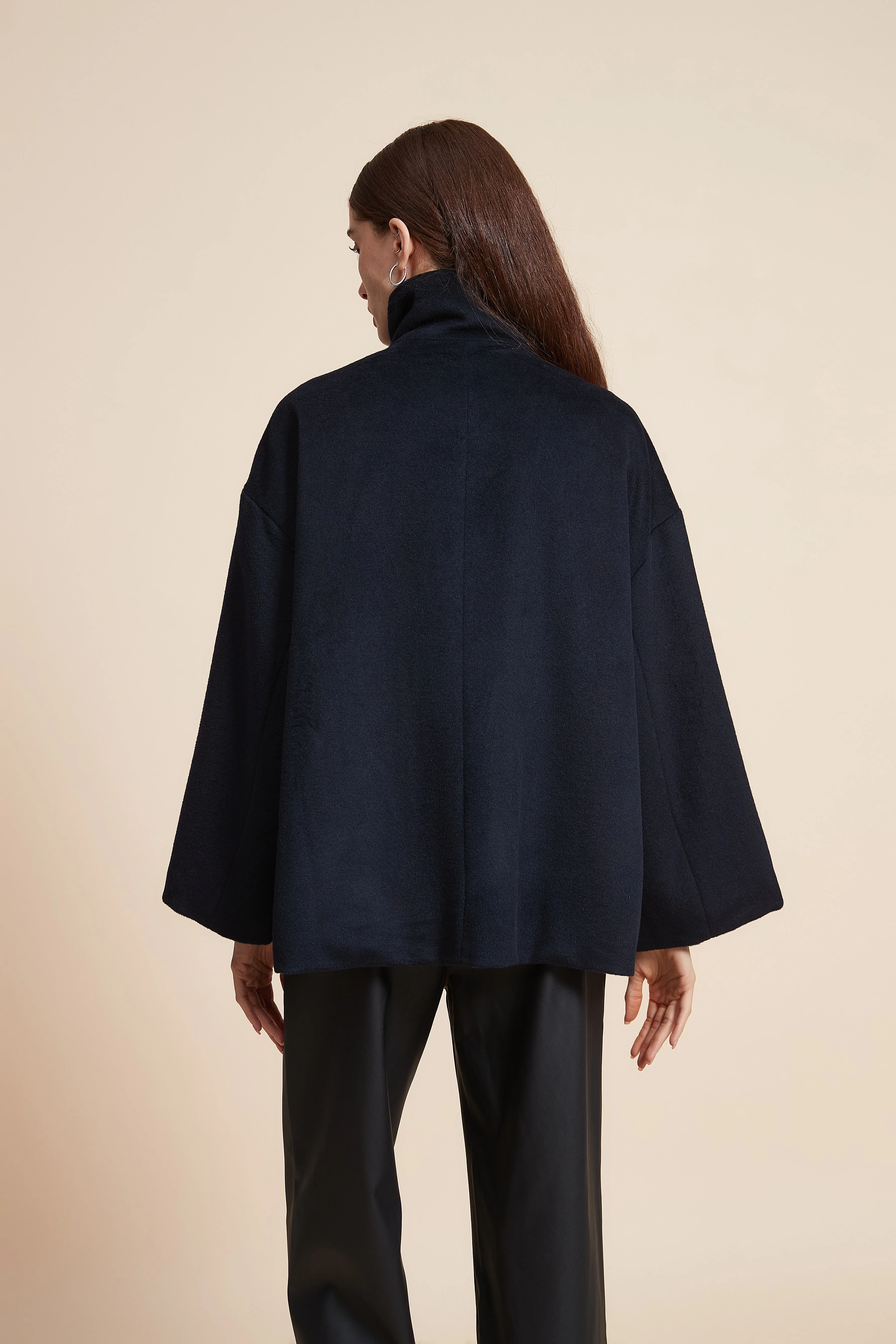 Plain Short Jacket With Wide Sleeves - Image 6