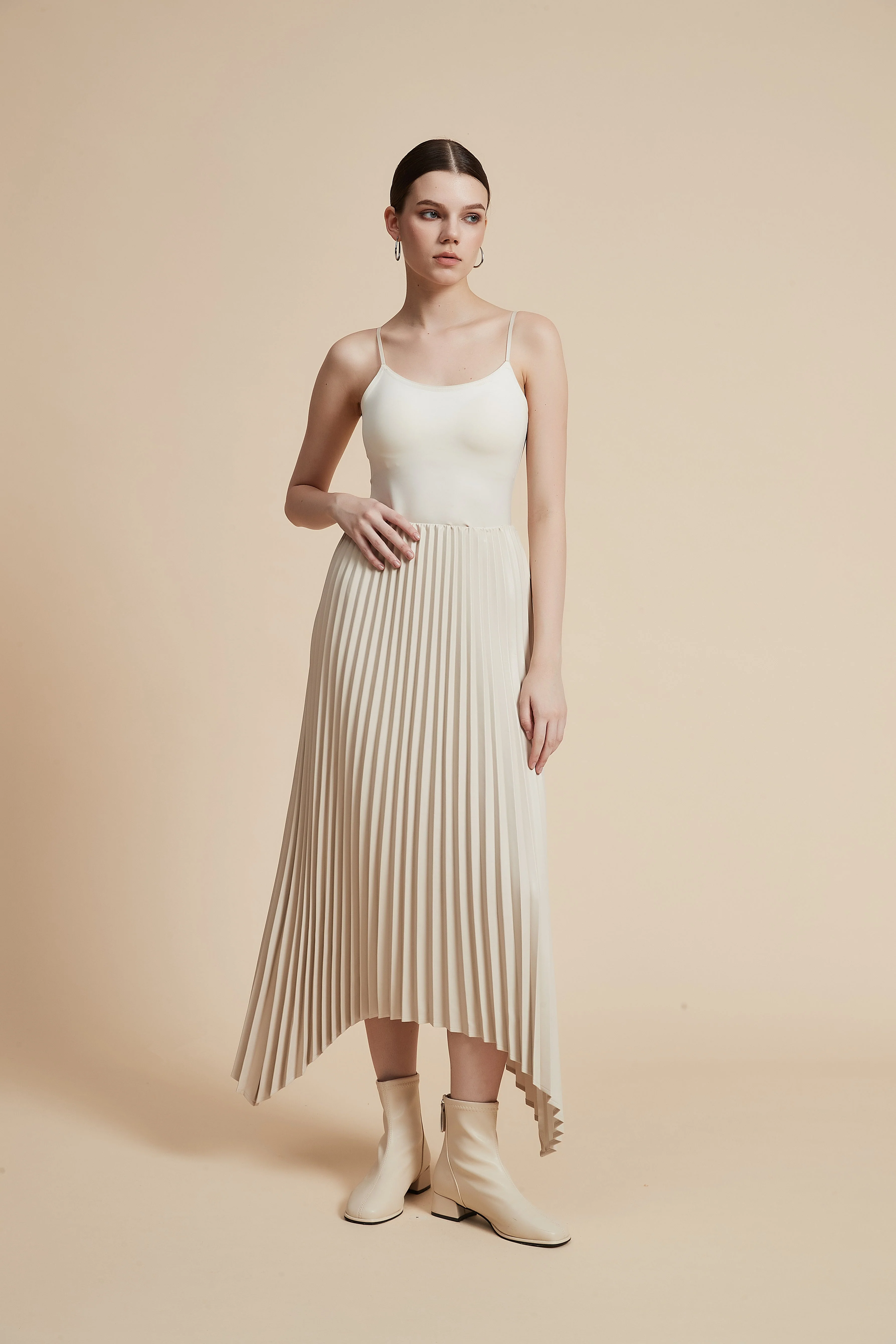 Plain Pleated Midi Skirt - Image 2