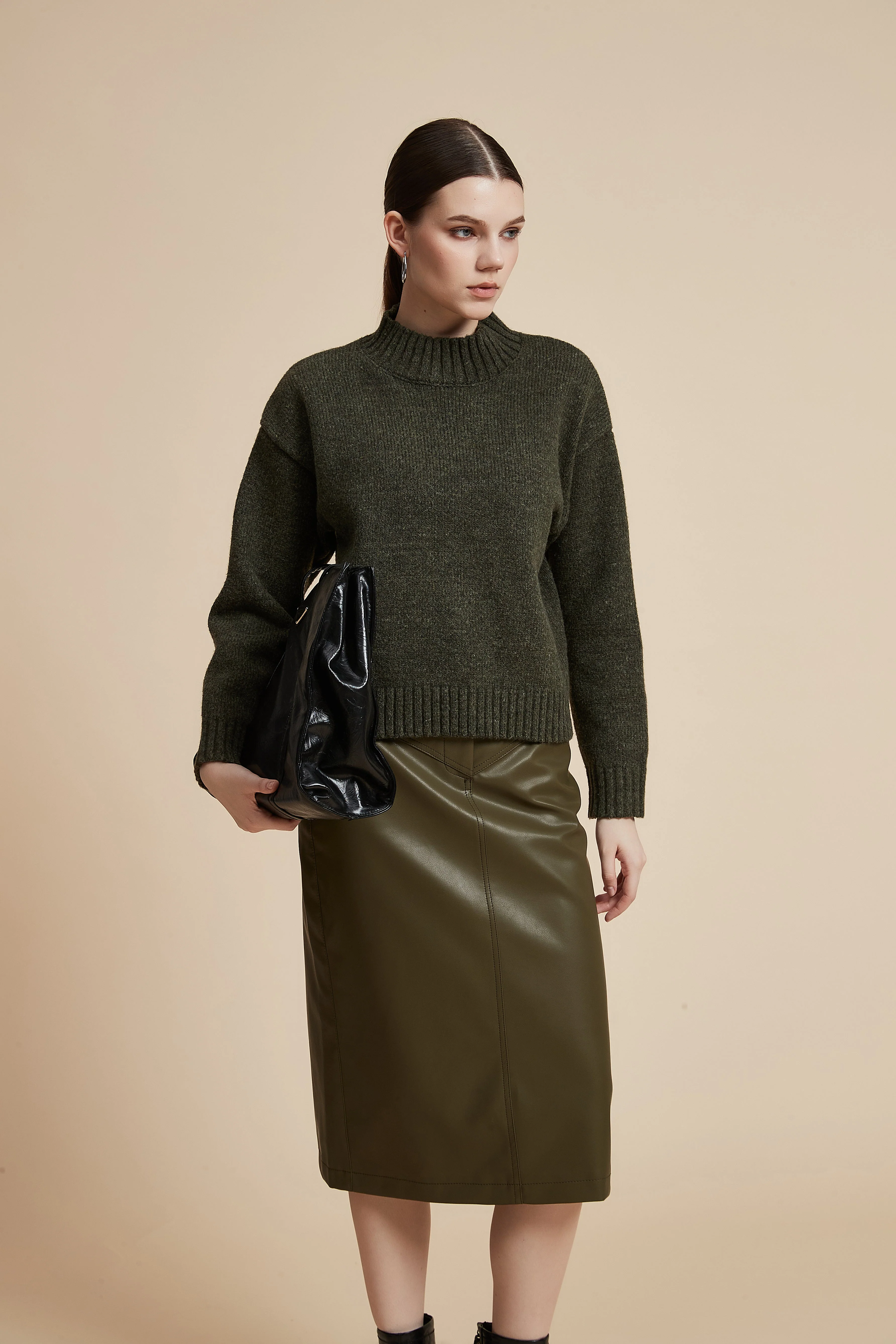 Solid Long Sleeve Waist-Length Sweater - Image 4