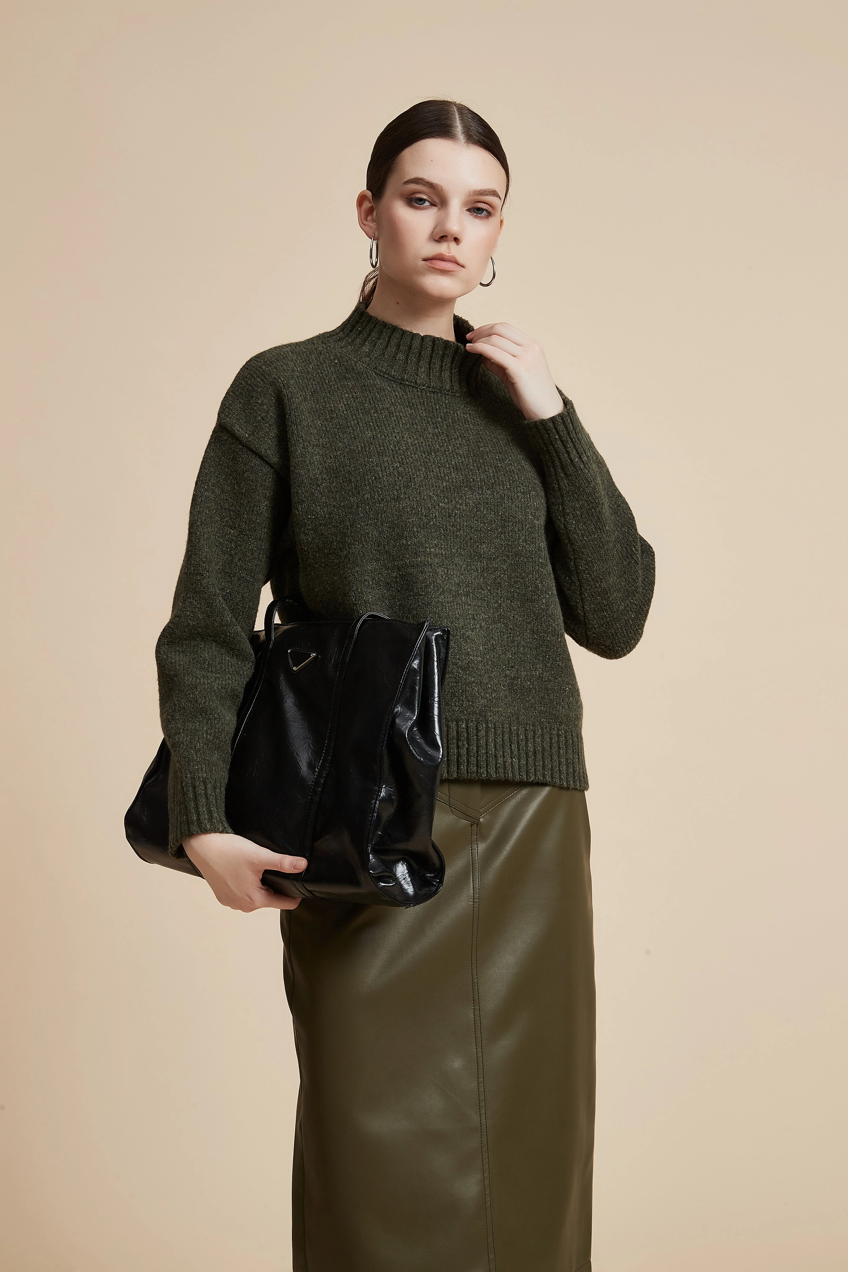 Solid Long Sleeve Waist-Length Sweater - Image 7