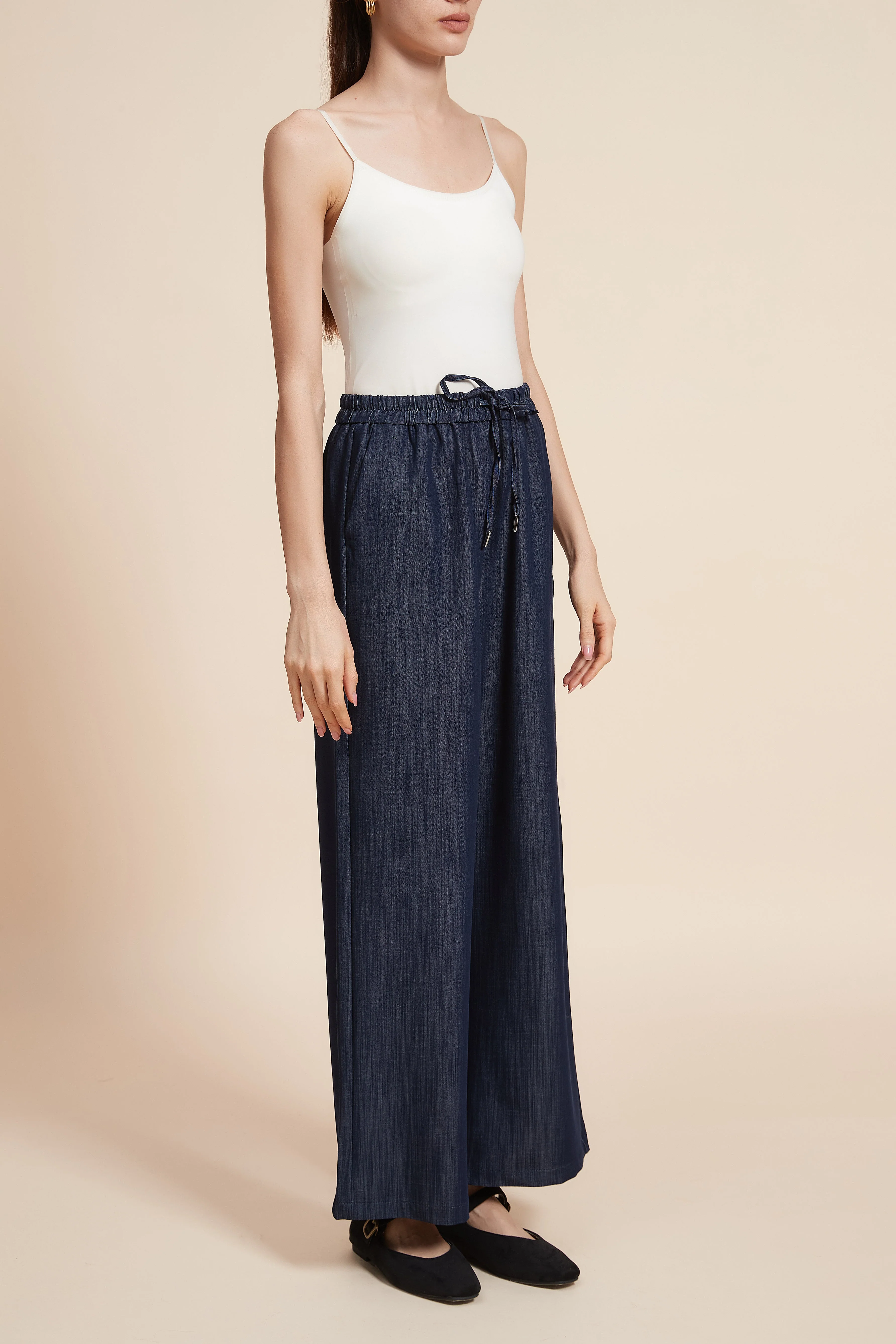 Plain Wide-Leg Long Pants - Image 2