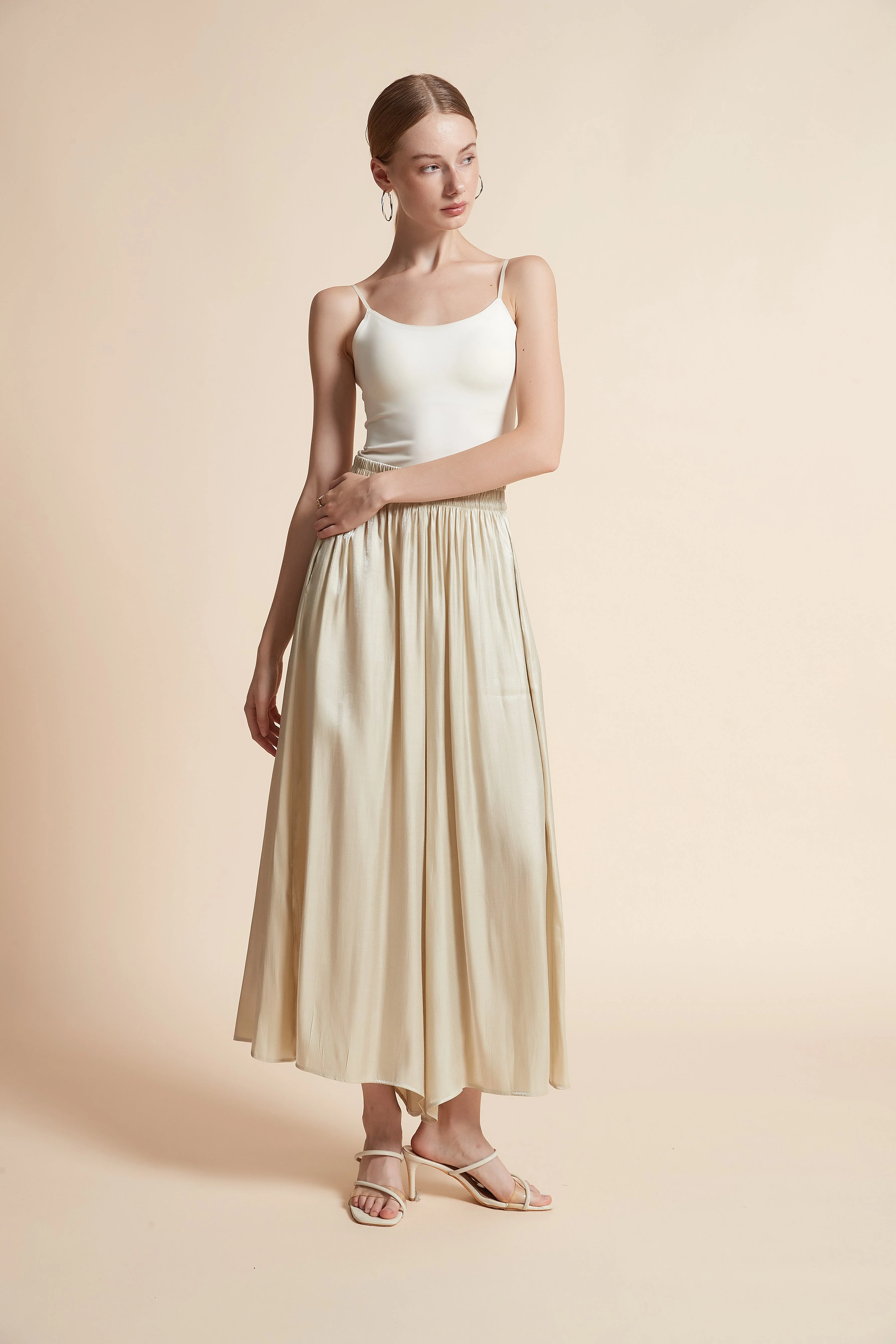 Solid Wide Skirt with Pockets - Image 3