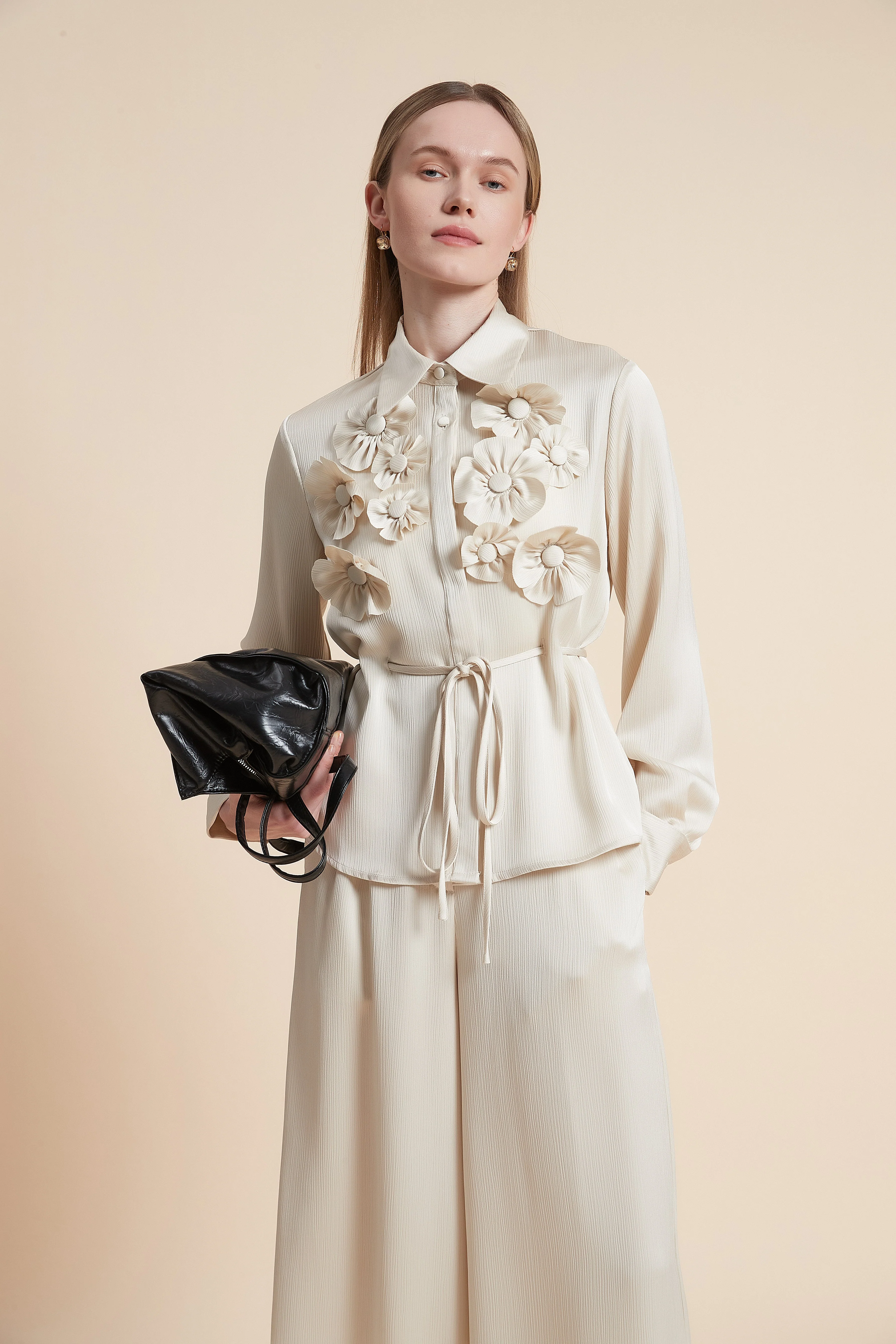 Floral Long-Sleeved Blouse - Image 3