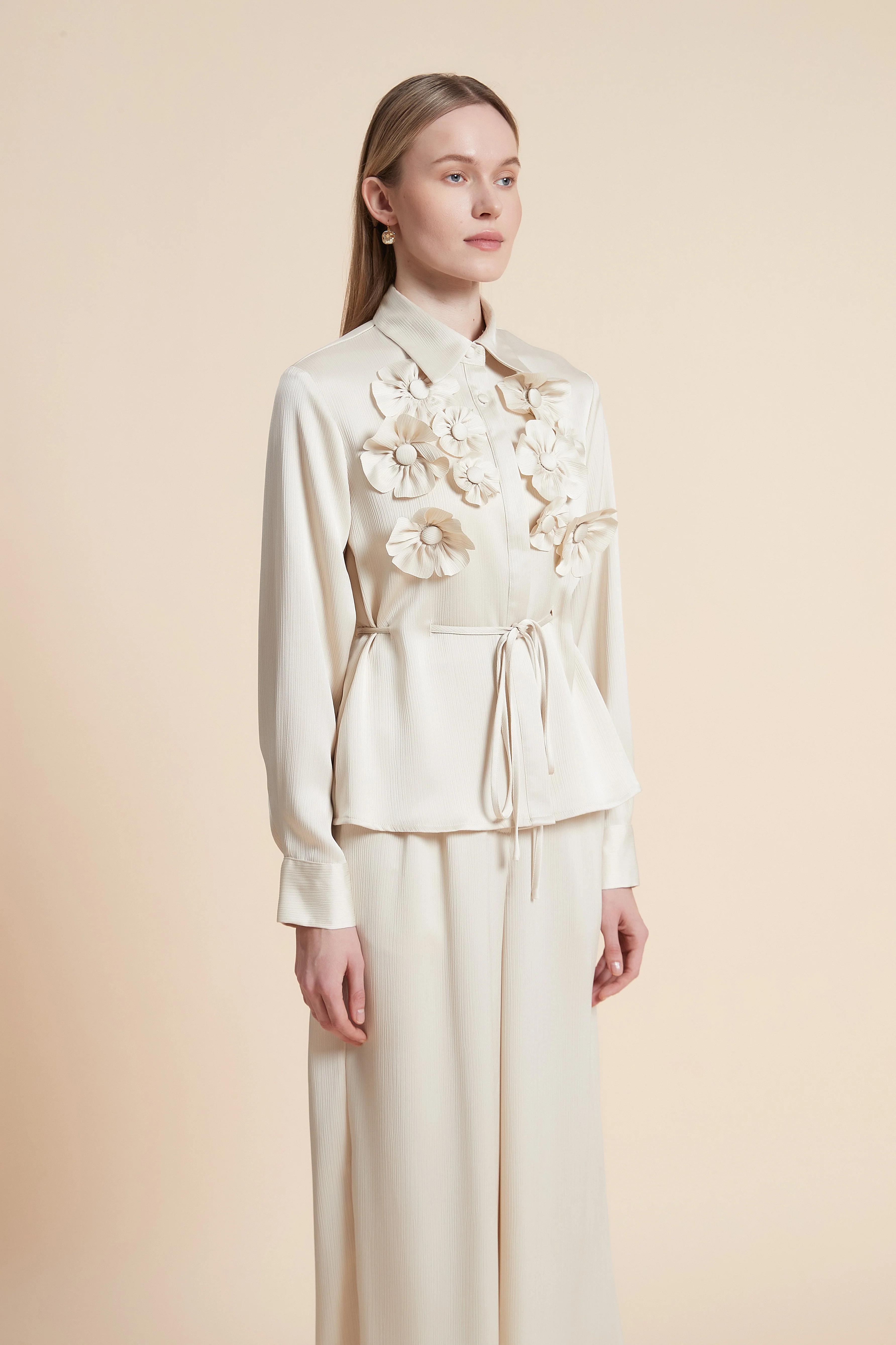 Floral Long-Sleeved Blouse - Image 5
