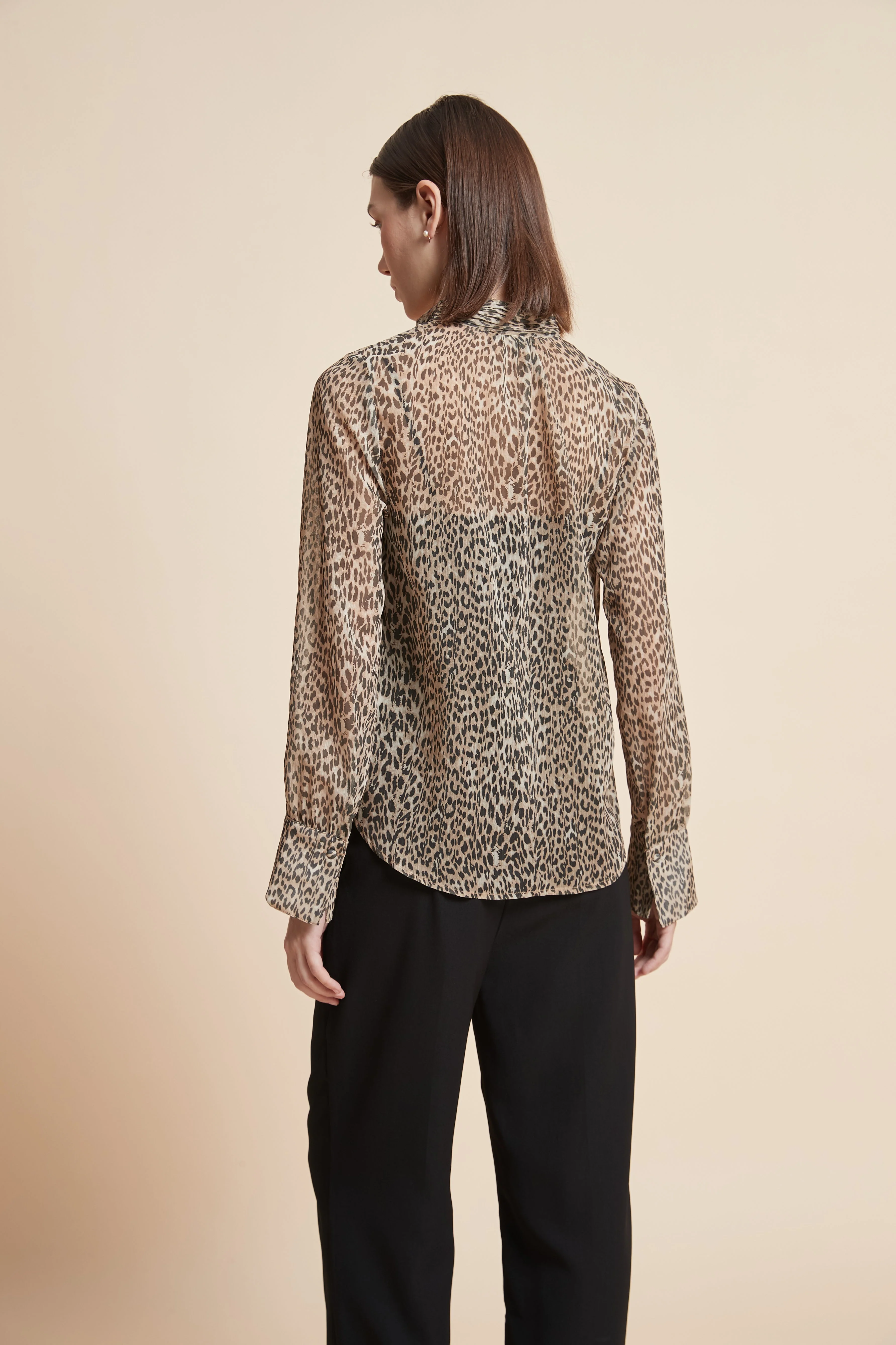 Long-Sleeved Leopard Print Blouse - Image 8