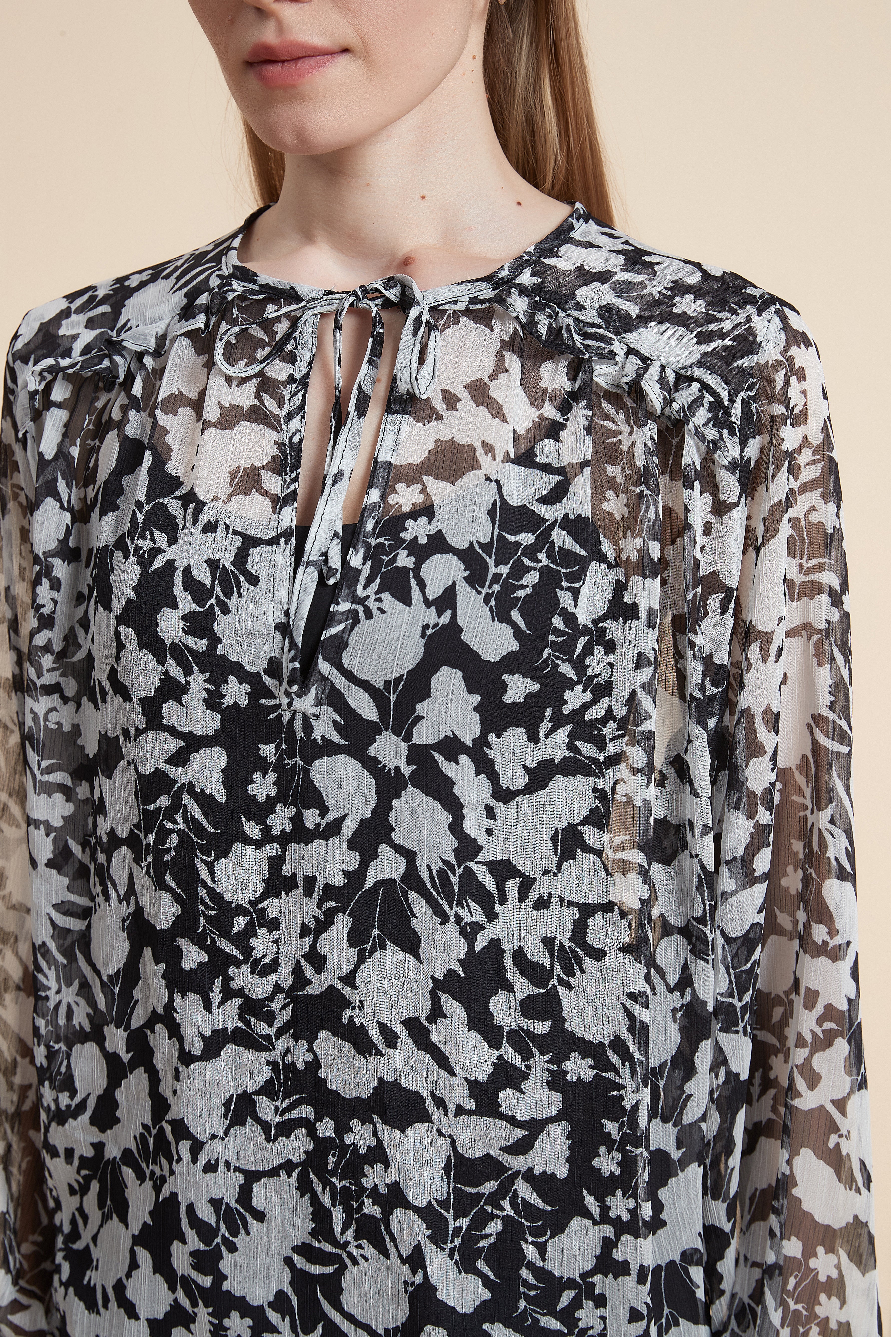 Waist-Length Patterned Long-Sleeved Blouse - Image 6