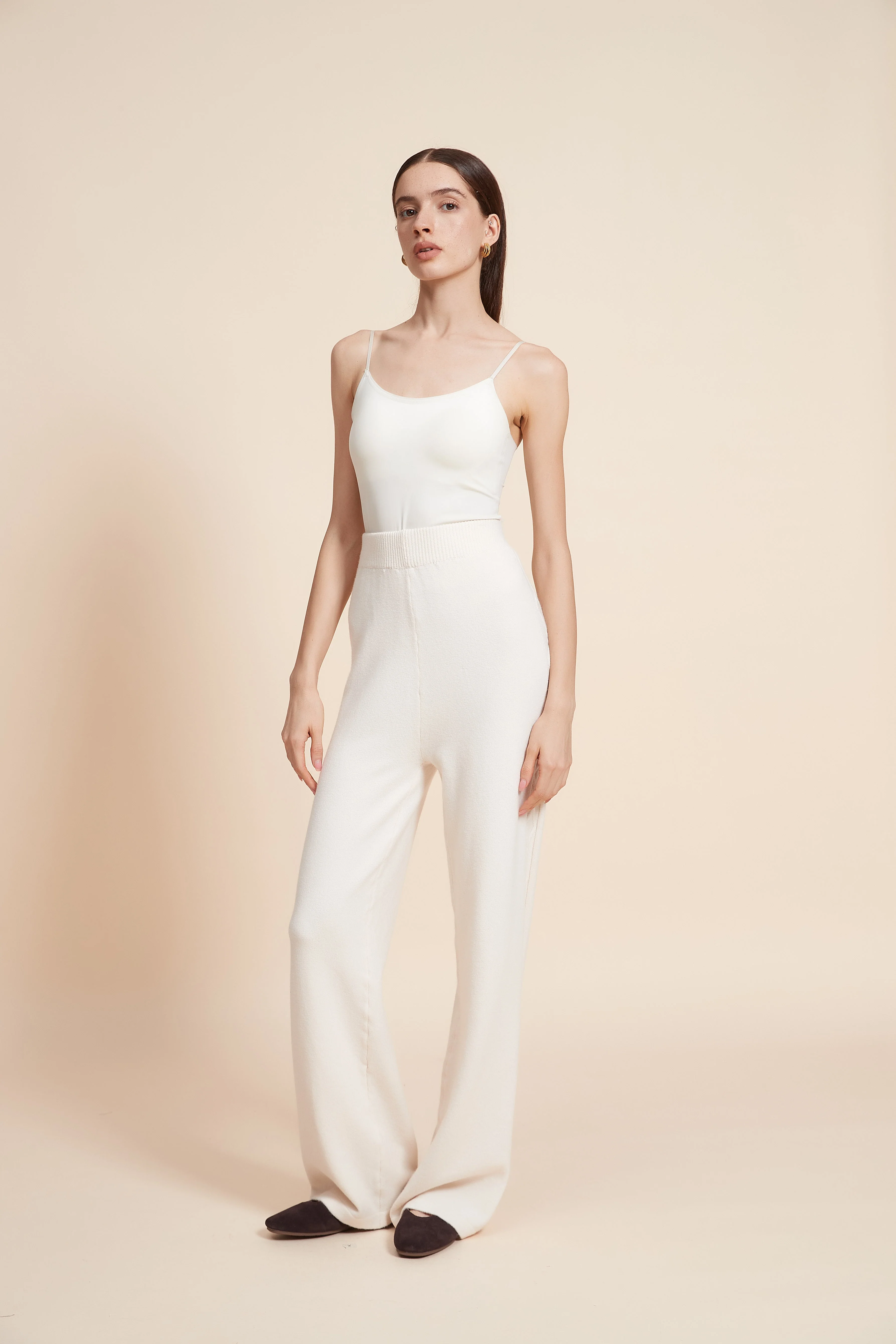 Plain Wide-Leg Long Pants - Image 4