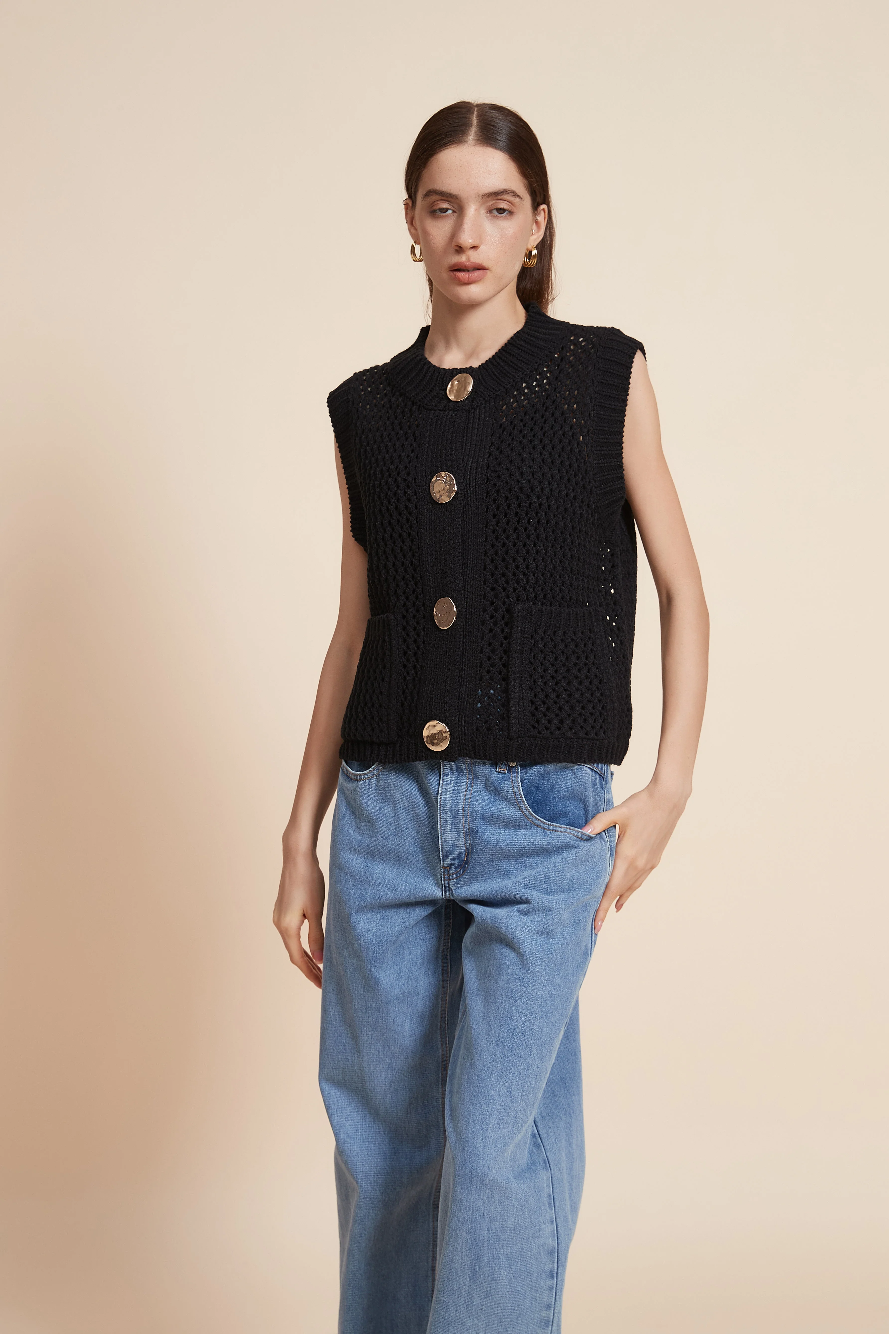 Plain Knitted Sleeveless Sweater - Image 5