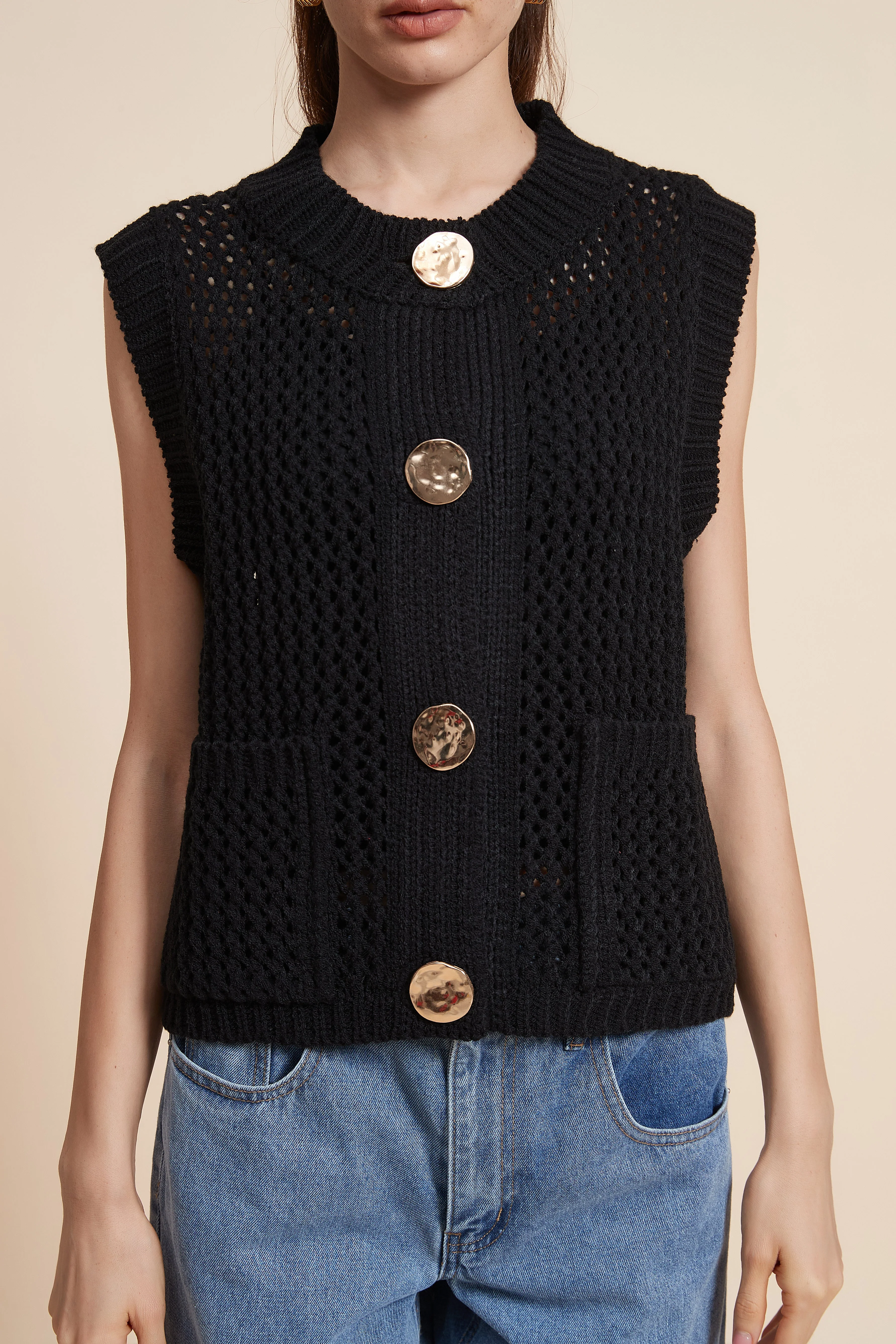 Plain Knitted Sleeveless Sweater - Image 7