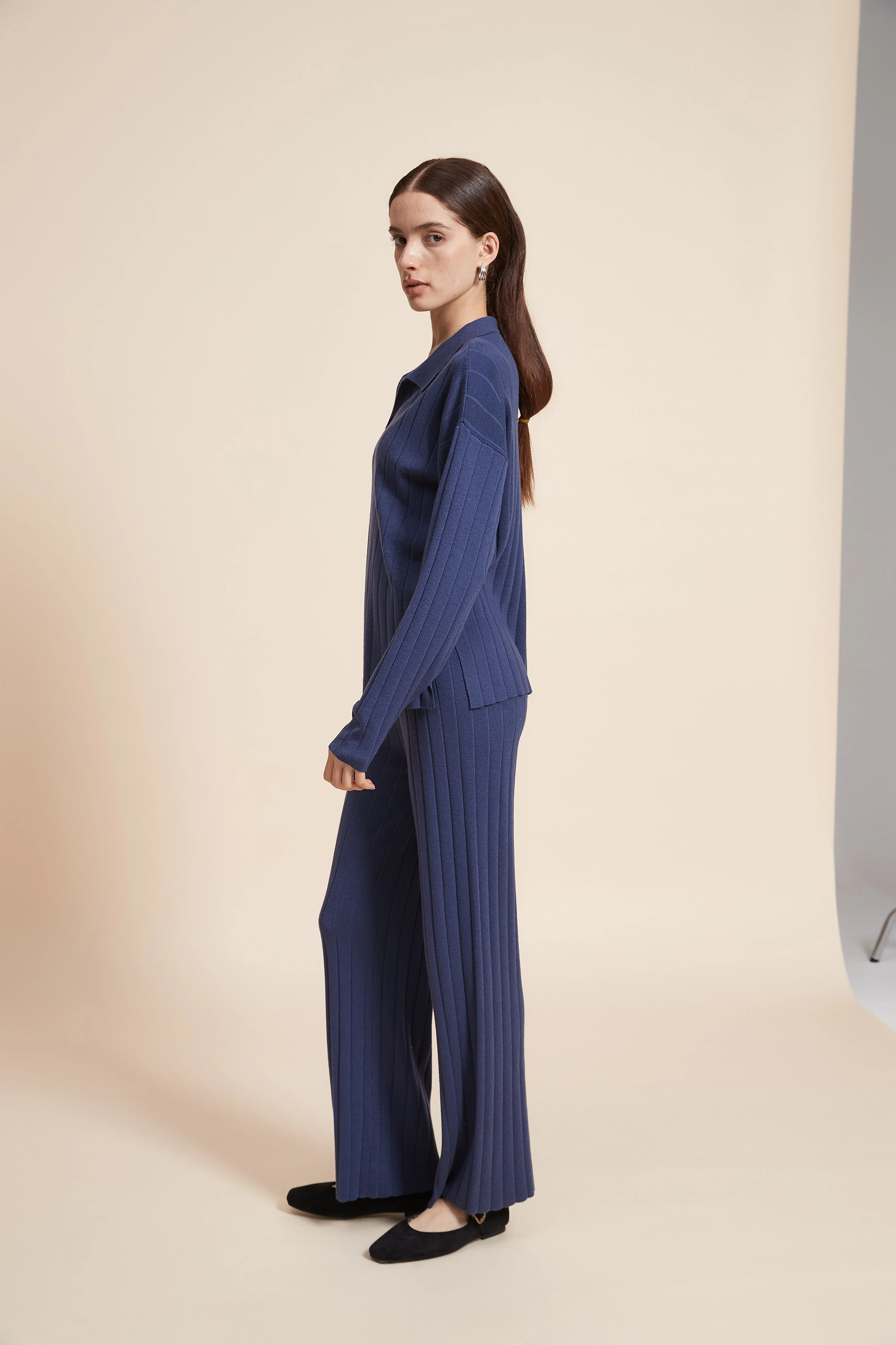 Plain Ribbed Mid-Length Blouse With Long Sleeves - Image 2