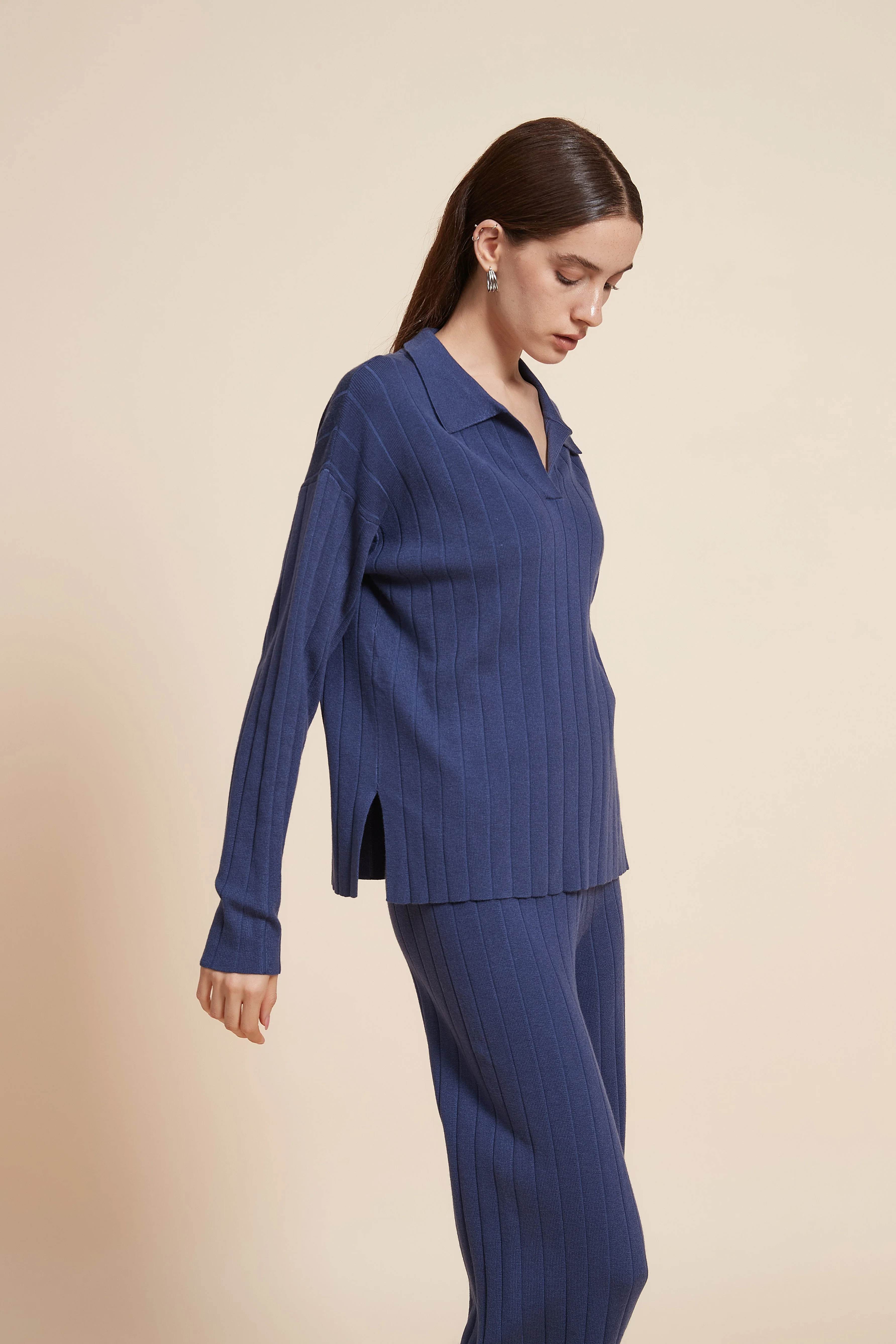 Plain Ribbed Mid-Length Blouse With Long Sleeves - Image 3