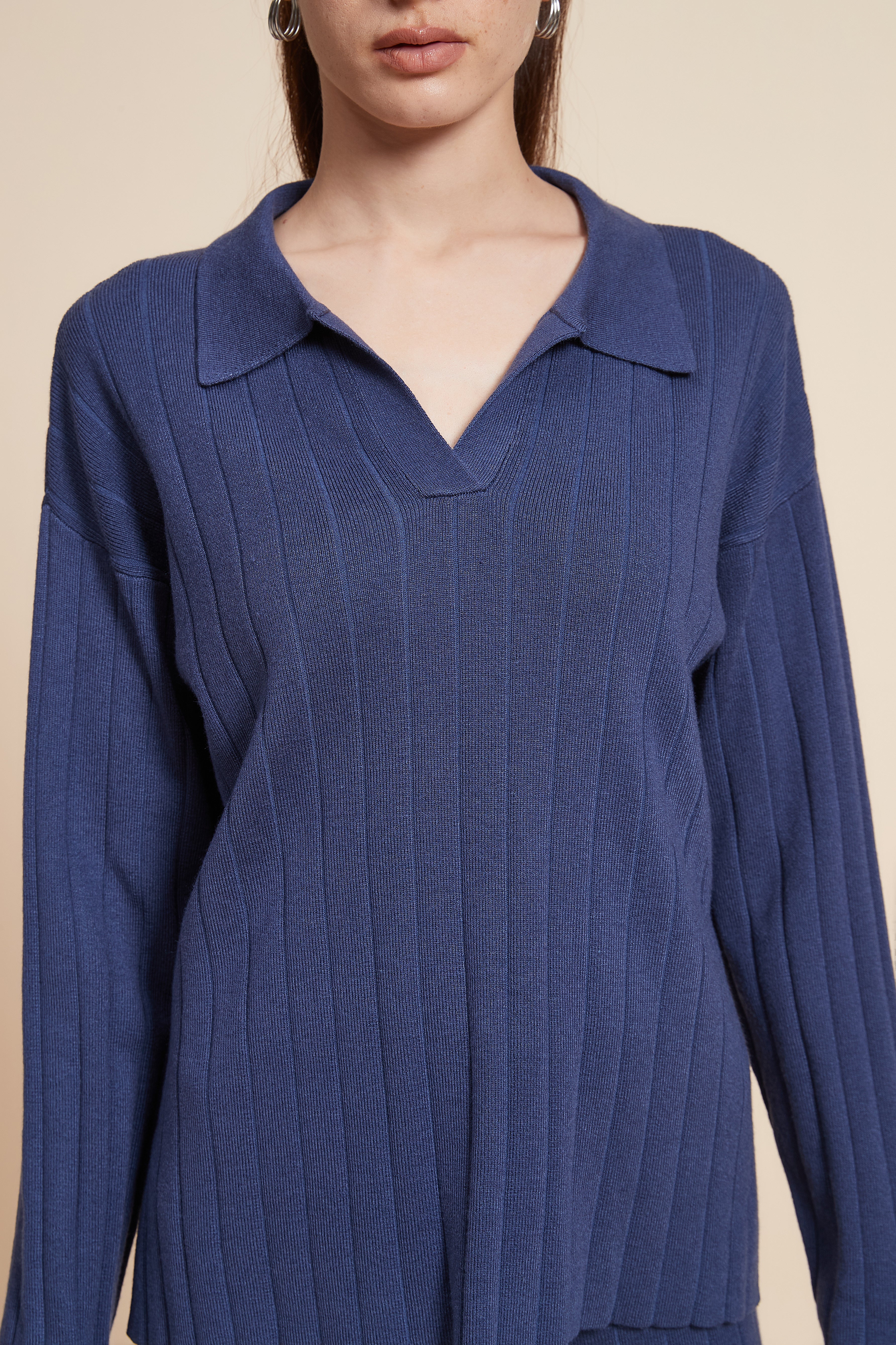 Plain Ribbed Mid-Length Blouse With Long Sleeves - Image 5