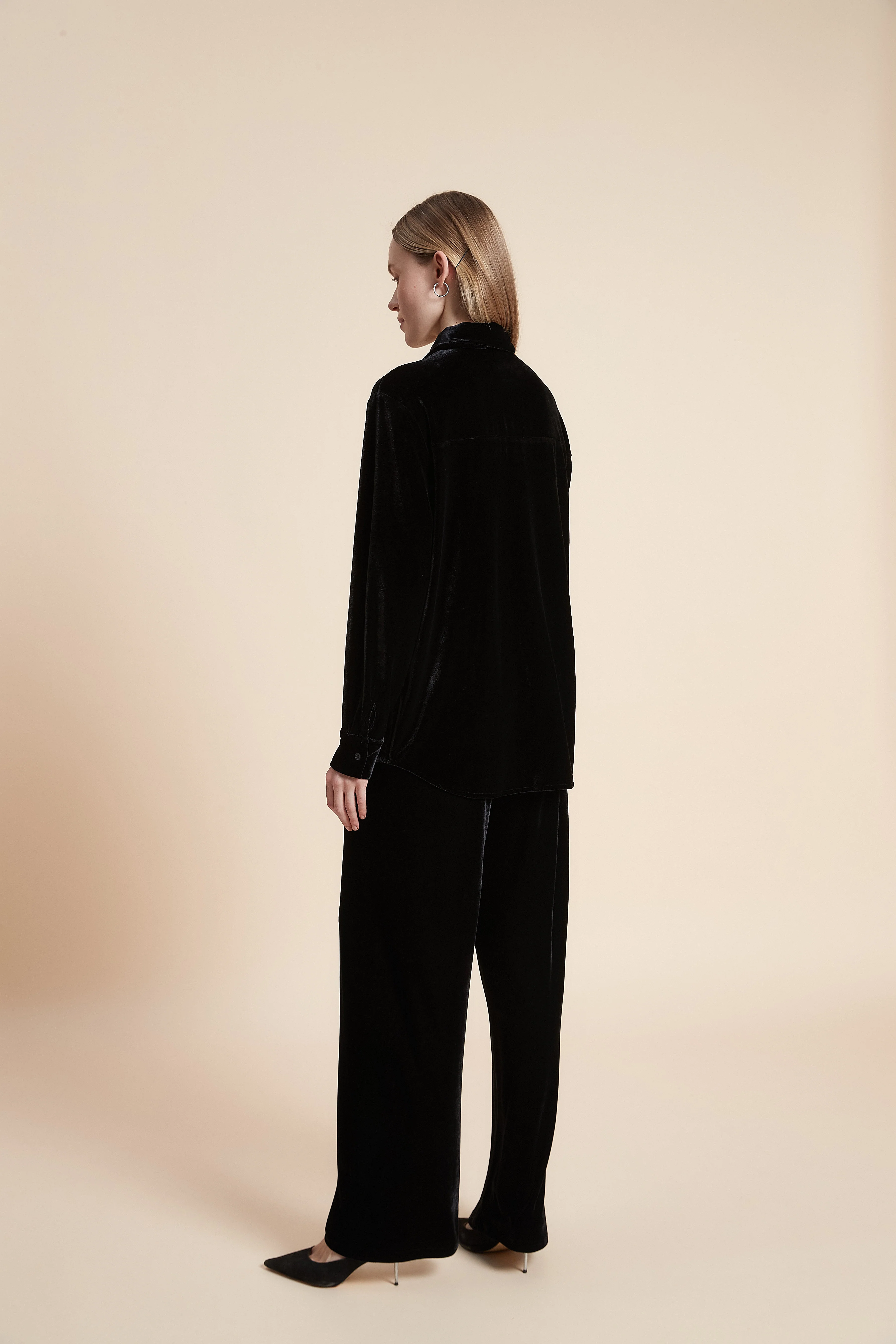 Long Sleeve Button-Up Shirt - Image 5
