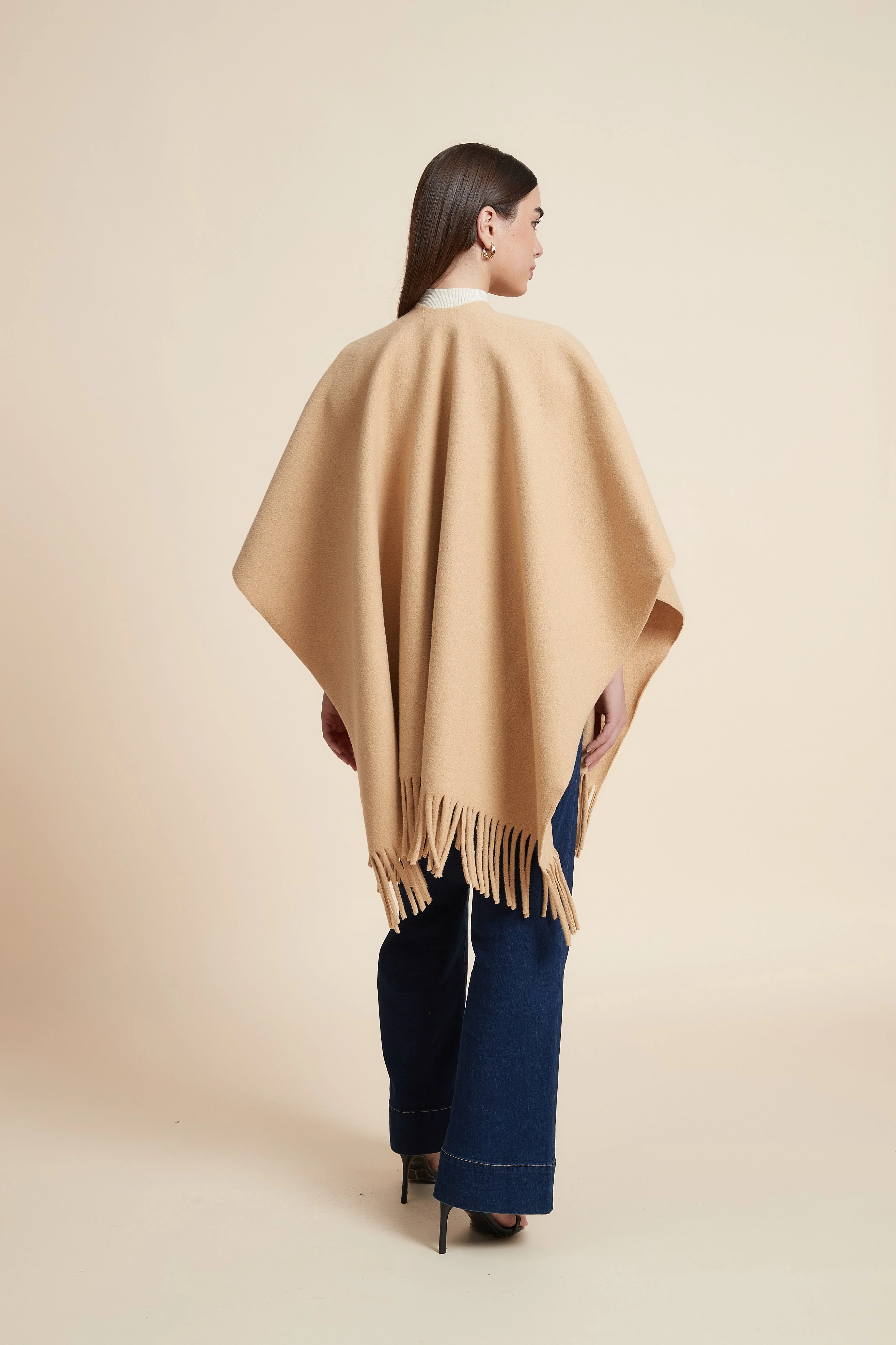 Plain Side-Length Poncho - Image 6