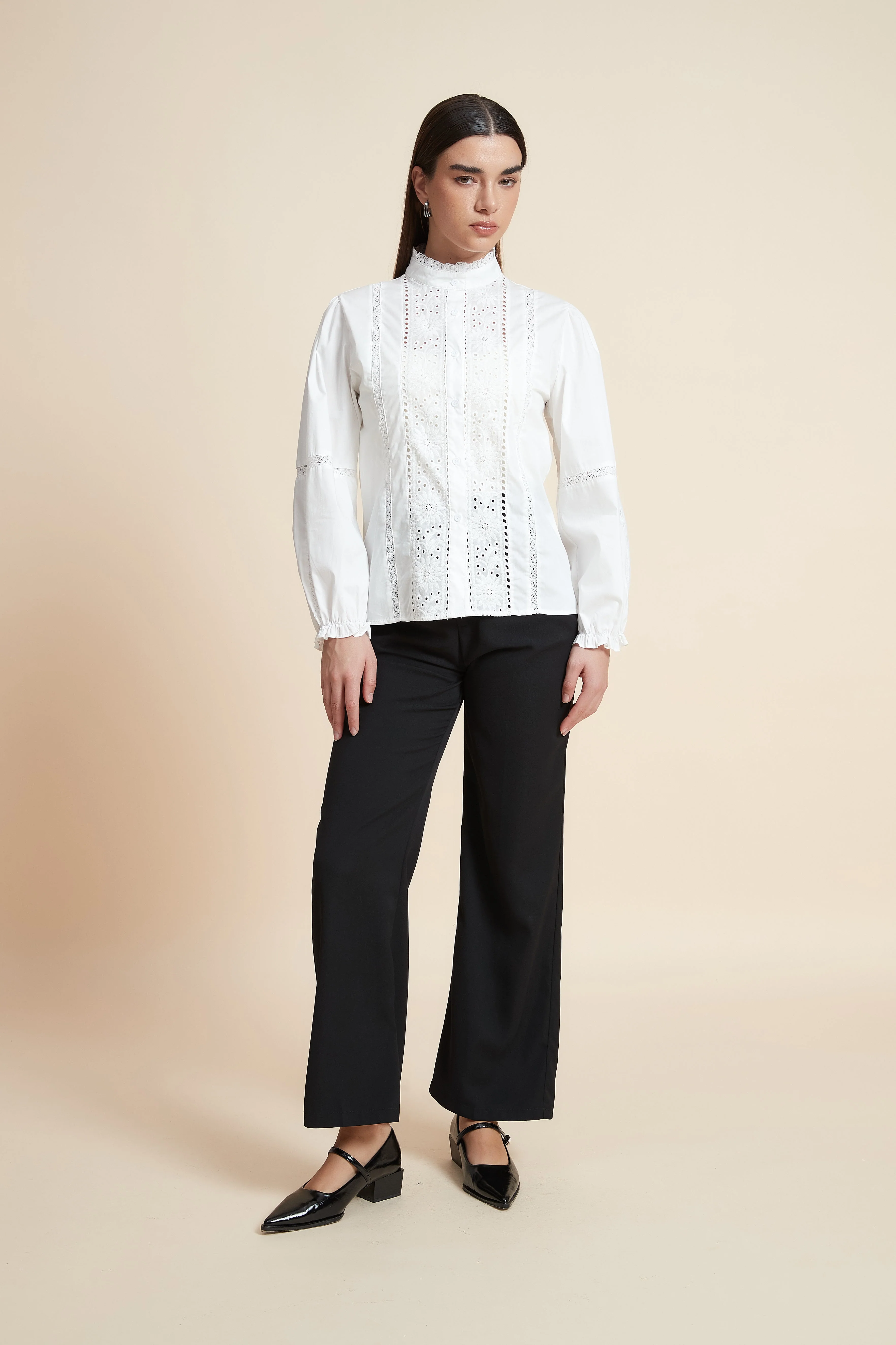 Long-Sleeved Lace Blouse With Waist-Length Sleeves - Image 3