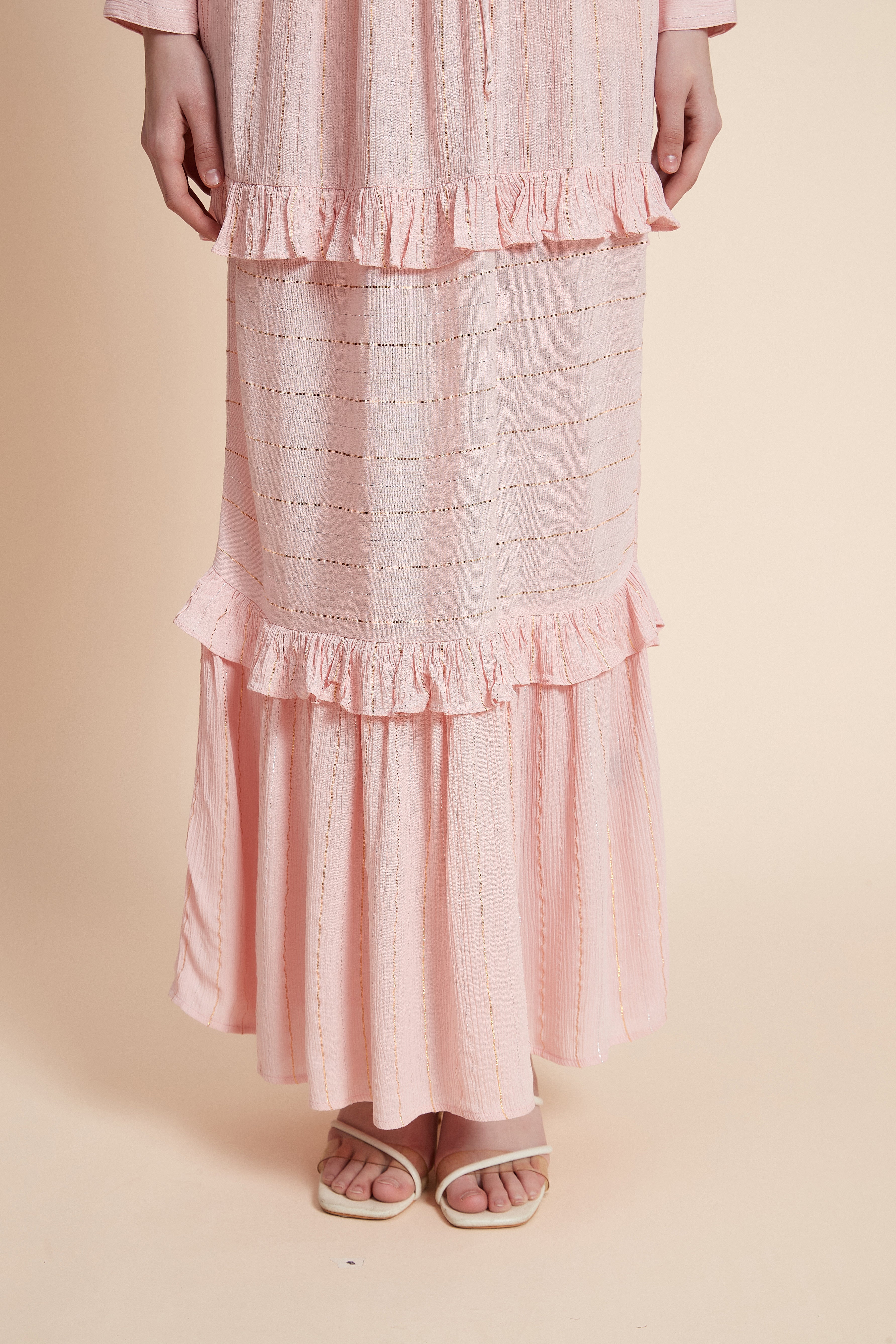 Long Waist-Defined Dress with Wide Long Sleeves - Image 6