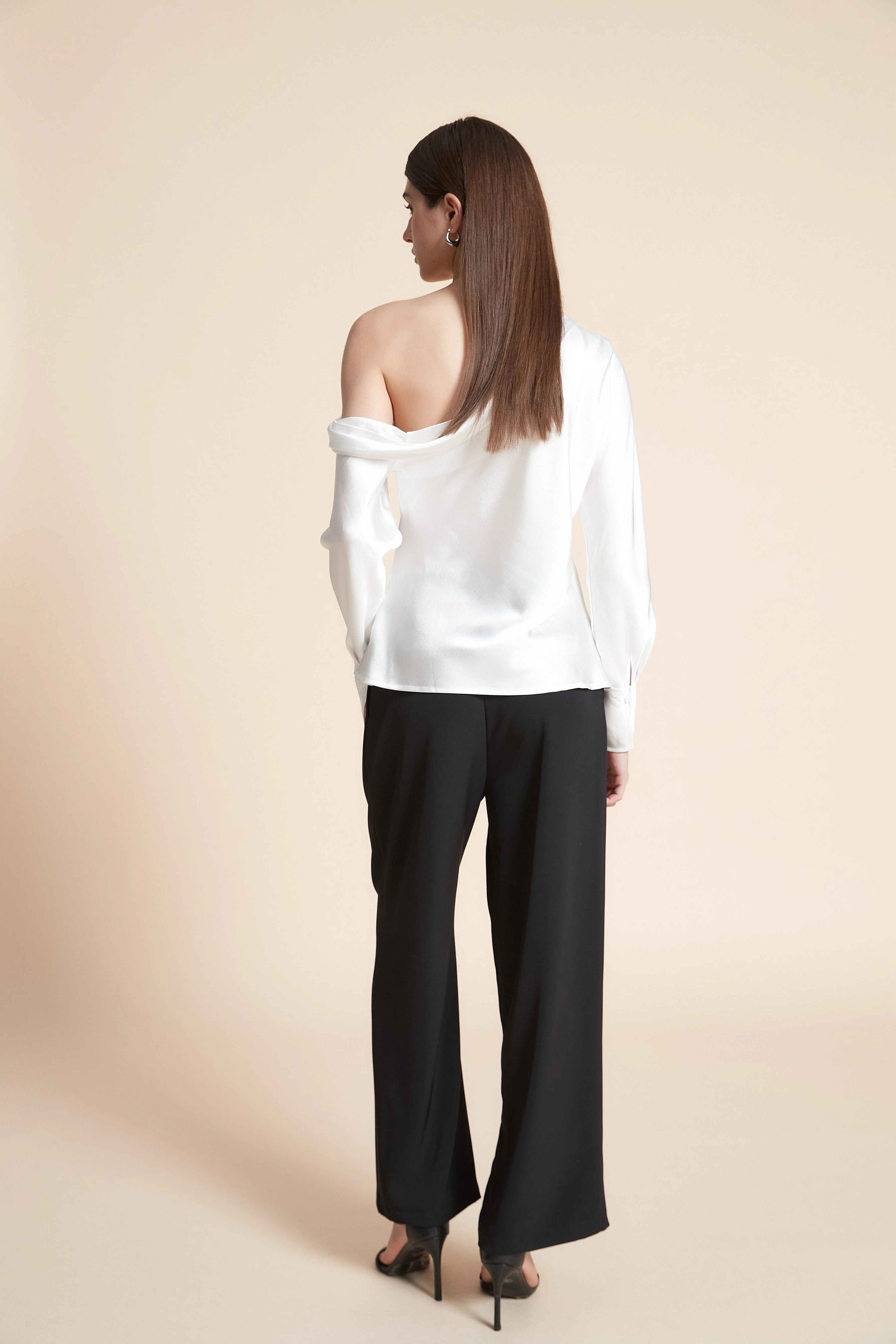 Solid Long Sleeve Mid-Length Blouse - Image 6