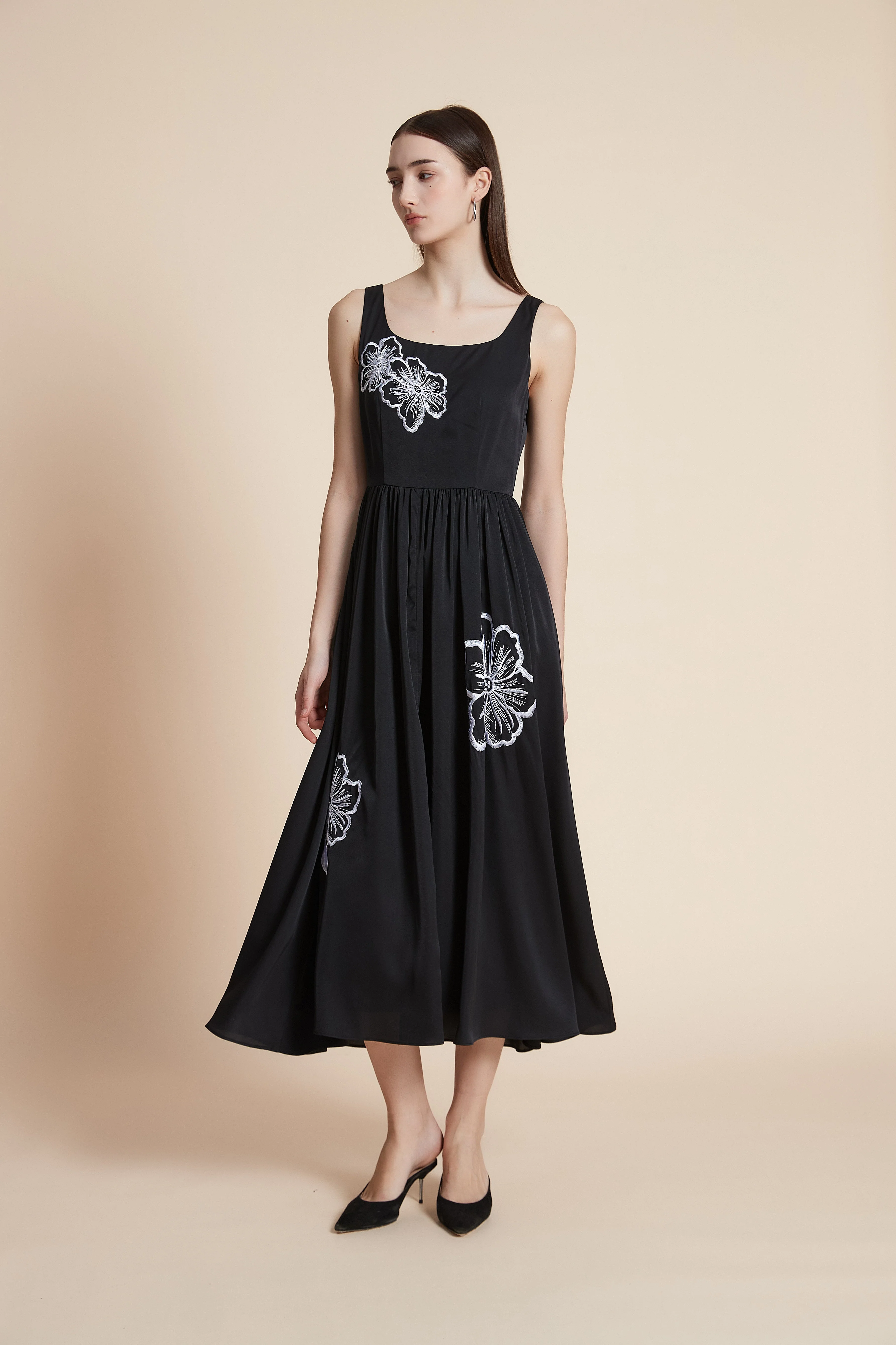 Floral strapless midi dress - Image 3
