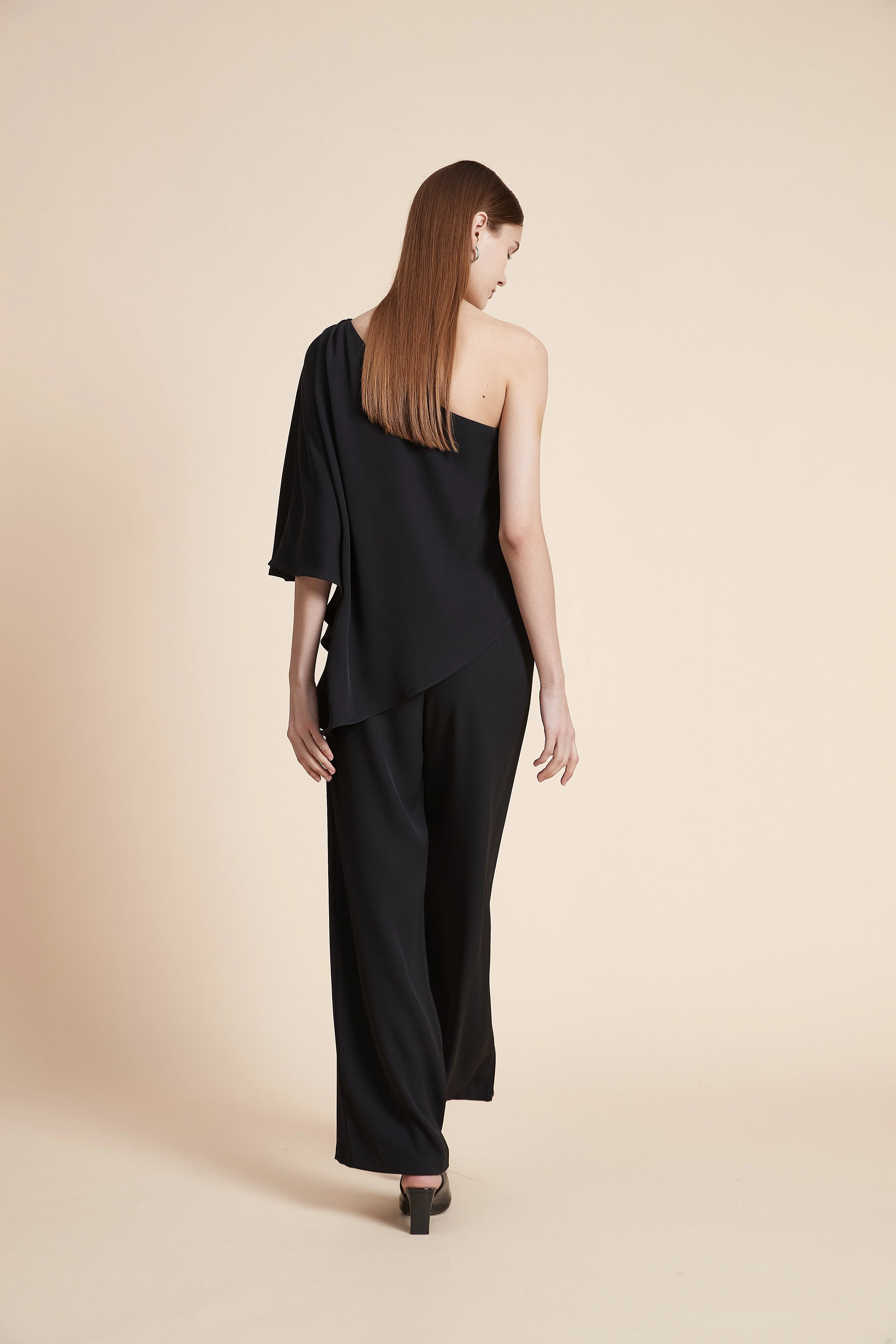 Solid Off-Shoulder Jumpsuit - Image 11