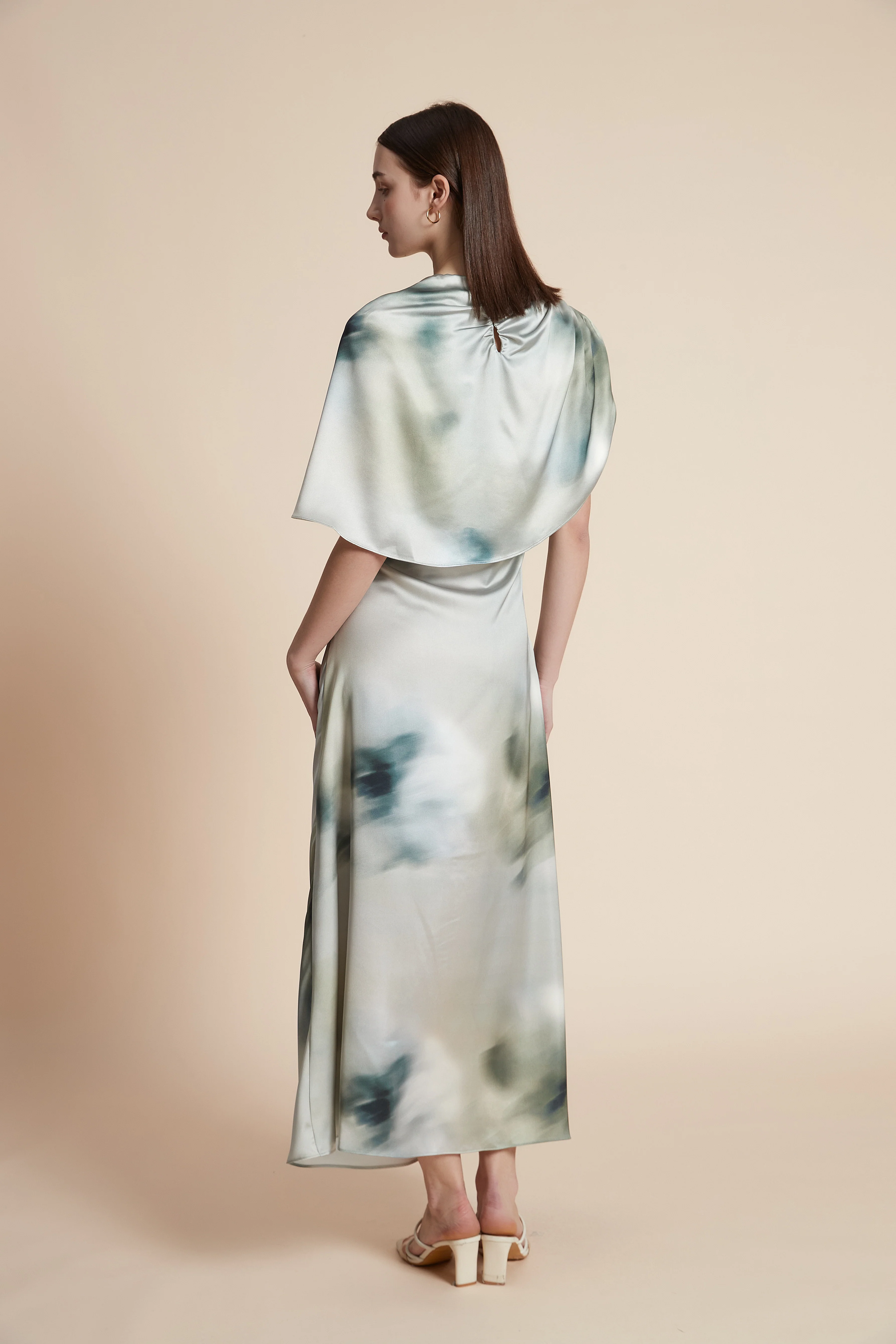 Stunning Printed Maxi Dress - Image 5