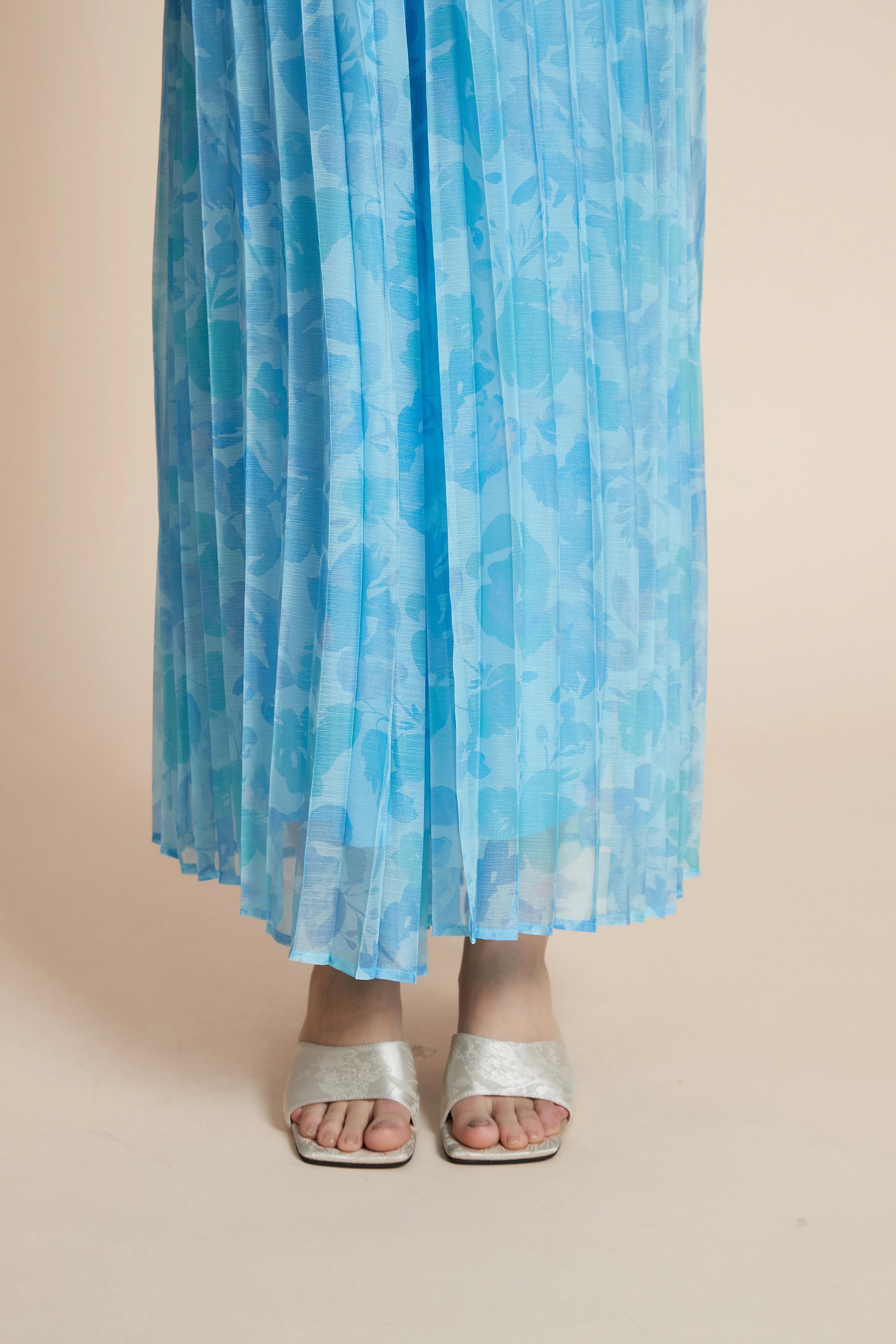 Pleated wide-leg trousers - Image 5